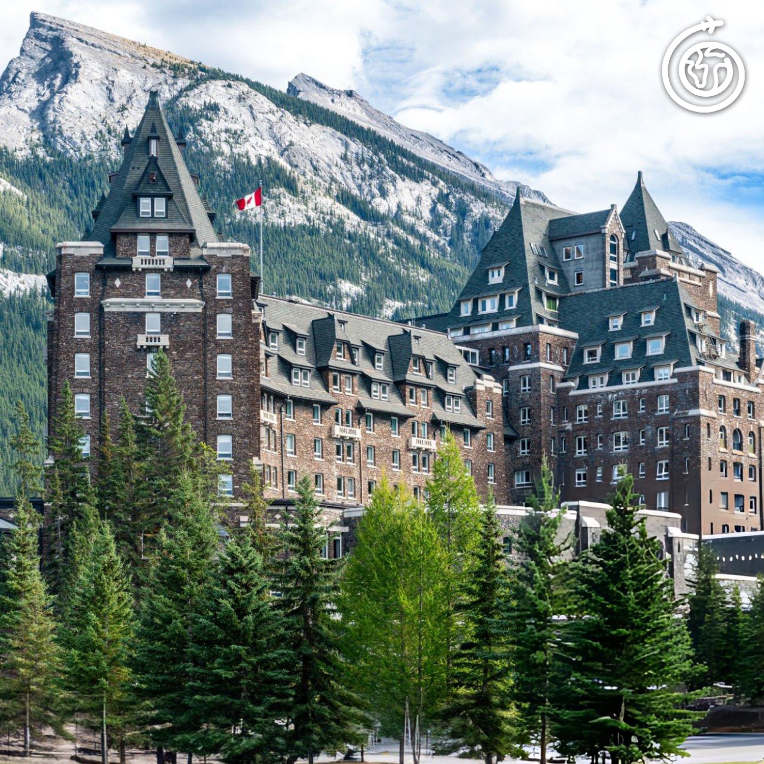 globe-fairmont-banff-springs-hotel-banff-canada-the-fairmont