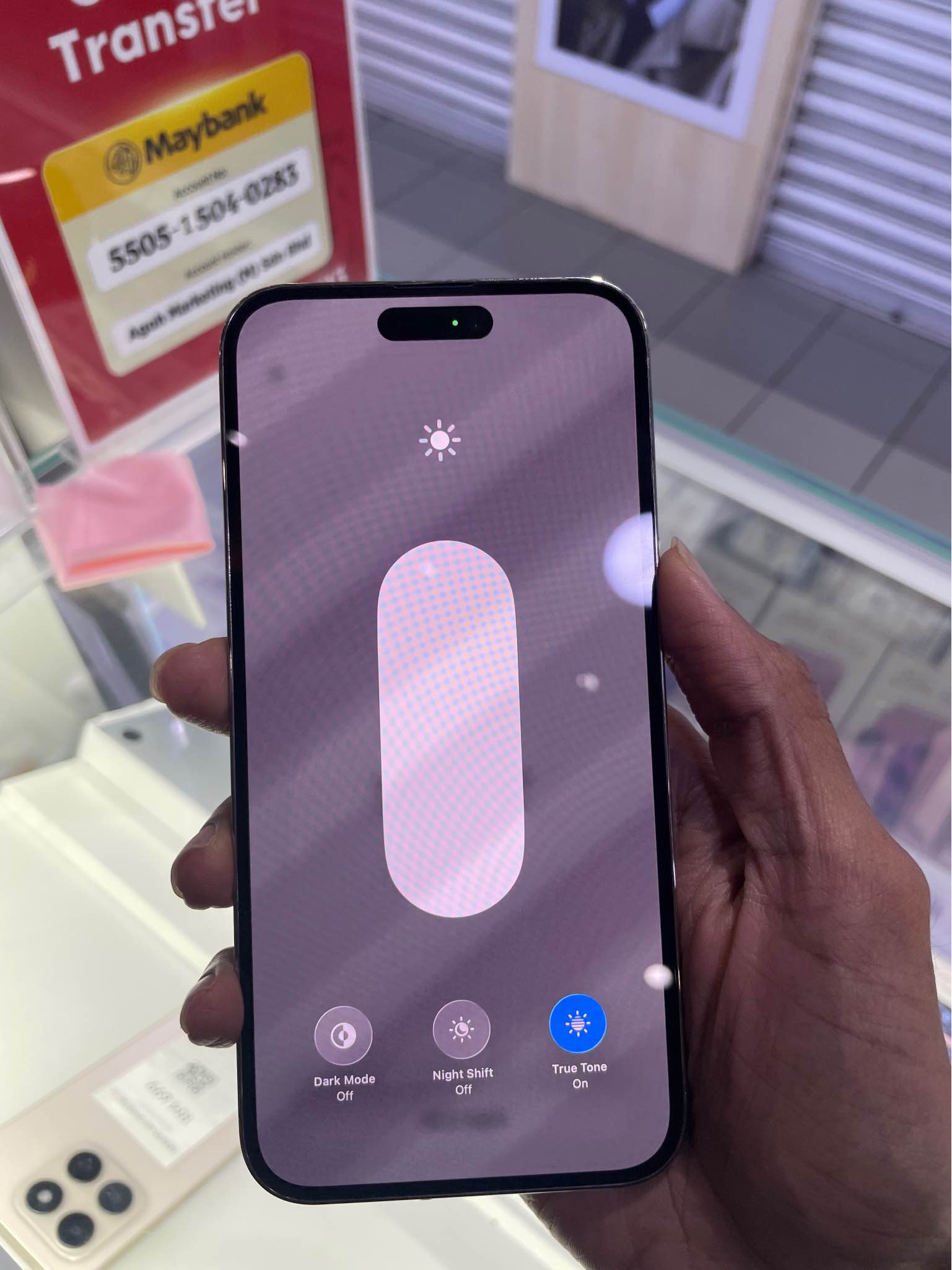 Description: • Model: iphone 14 pro max • RAM/Storage: 256GB 