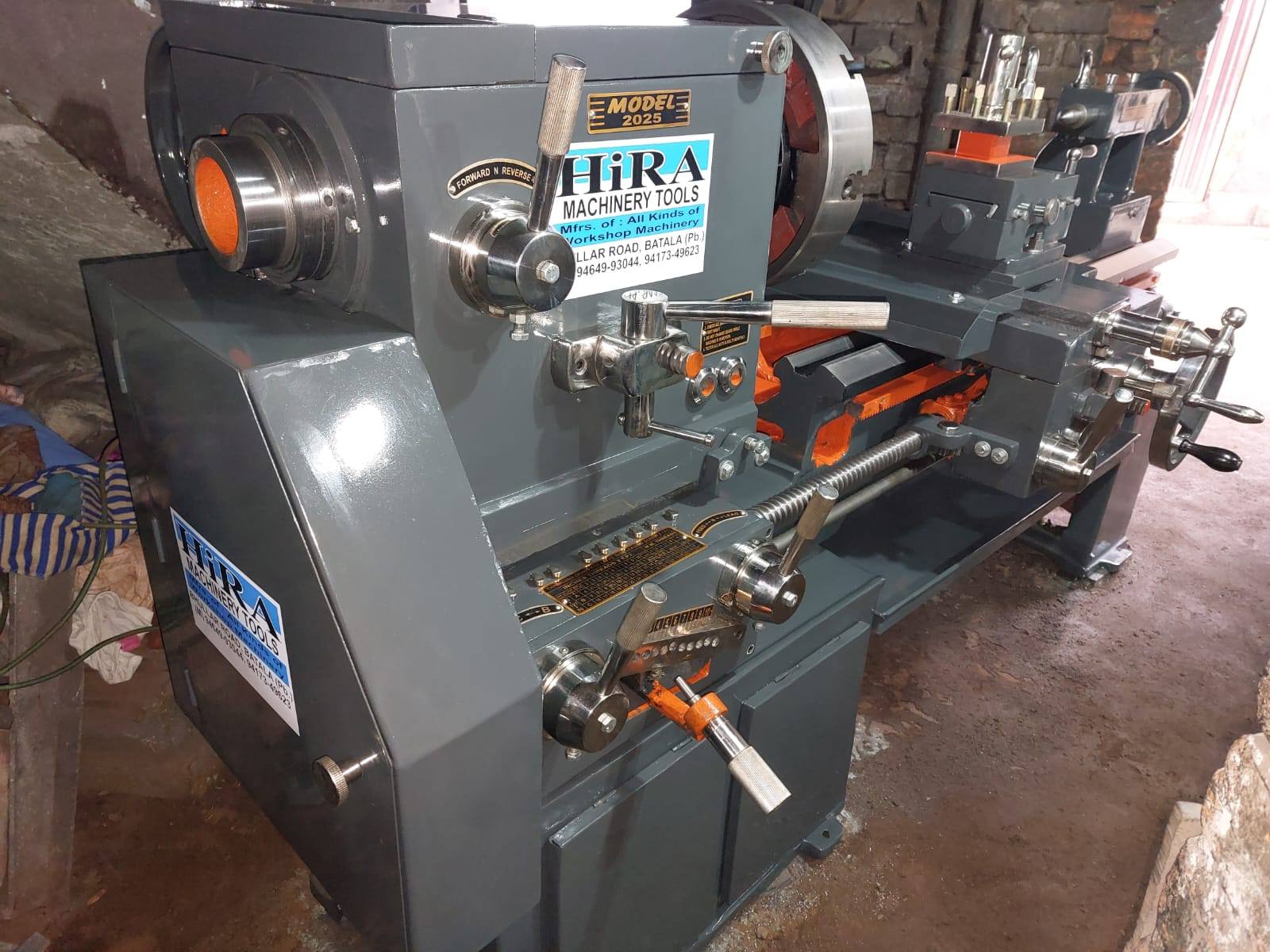 Geared lathe machine specifications