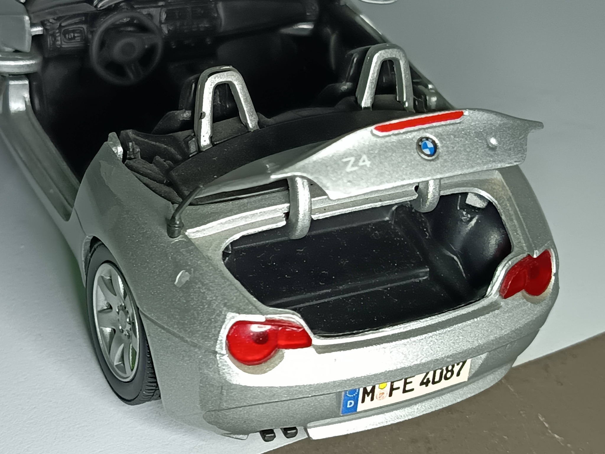 Z4 （E85）1/12 Carson Collectors Line m45730751343_1.jpg?1768396491