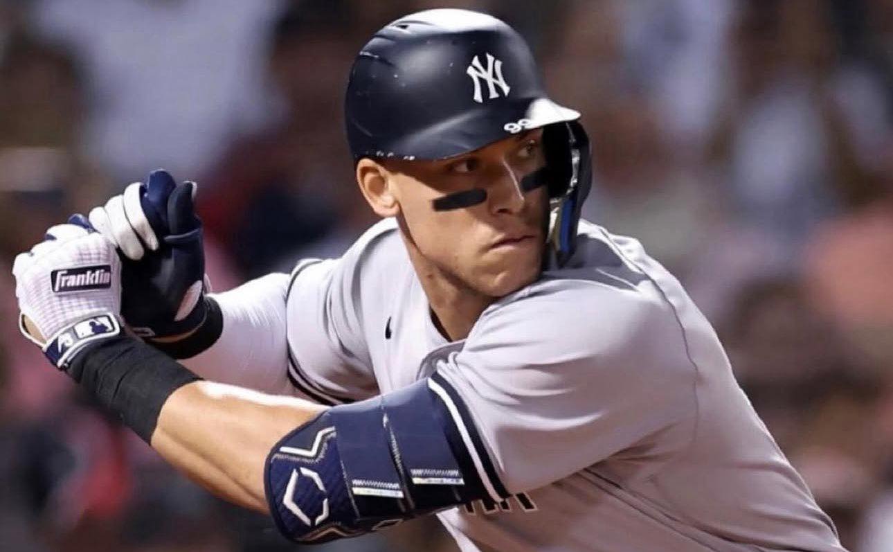 La - Aaron Judge cuando se llega octubre 😂 #MLB | Facebook