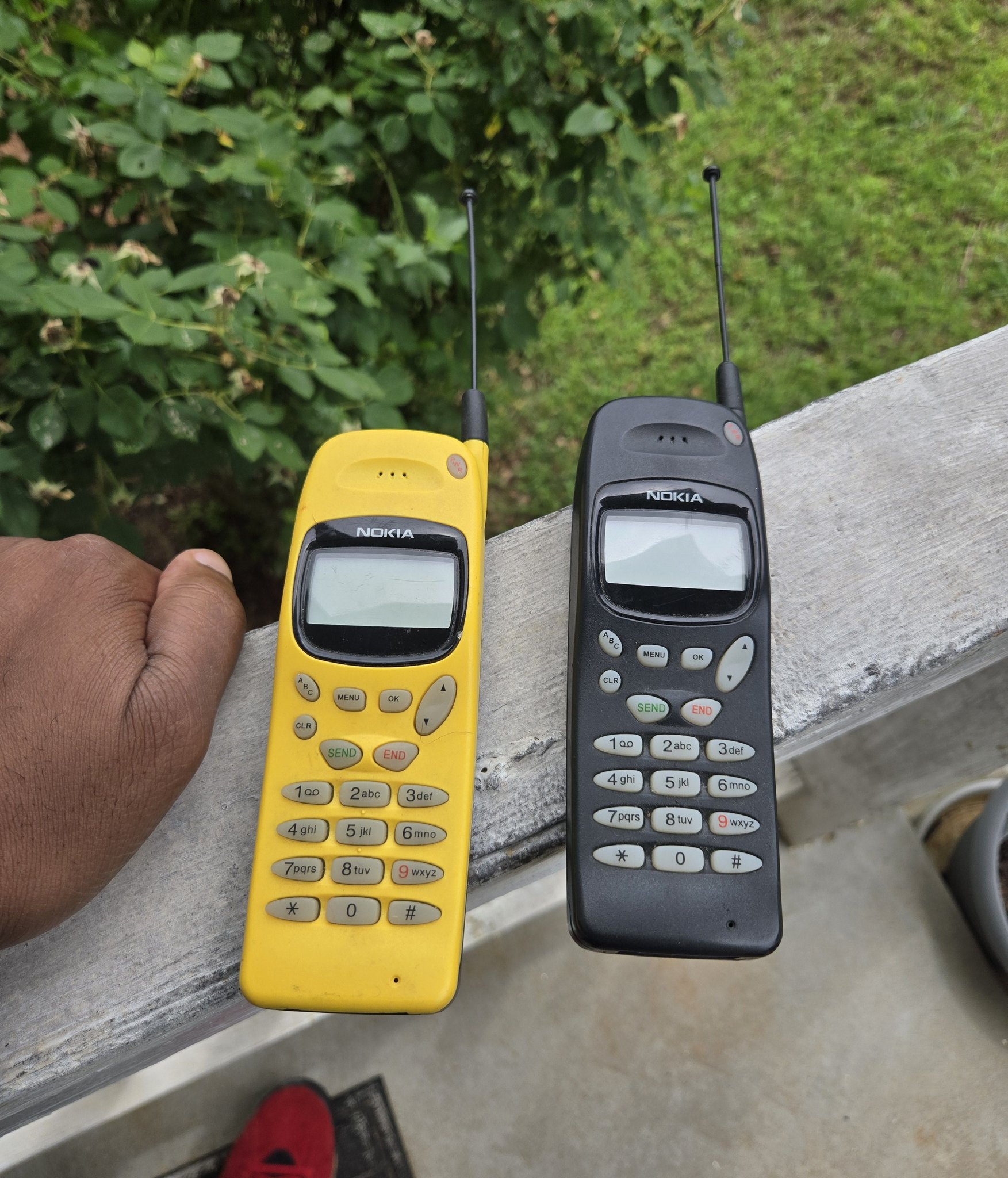I found one. These “old school” phones still exist.