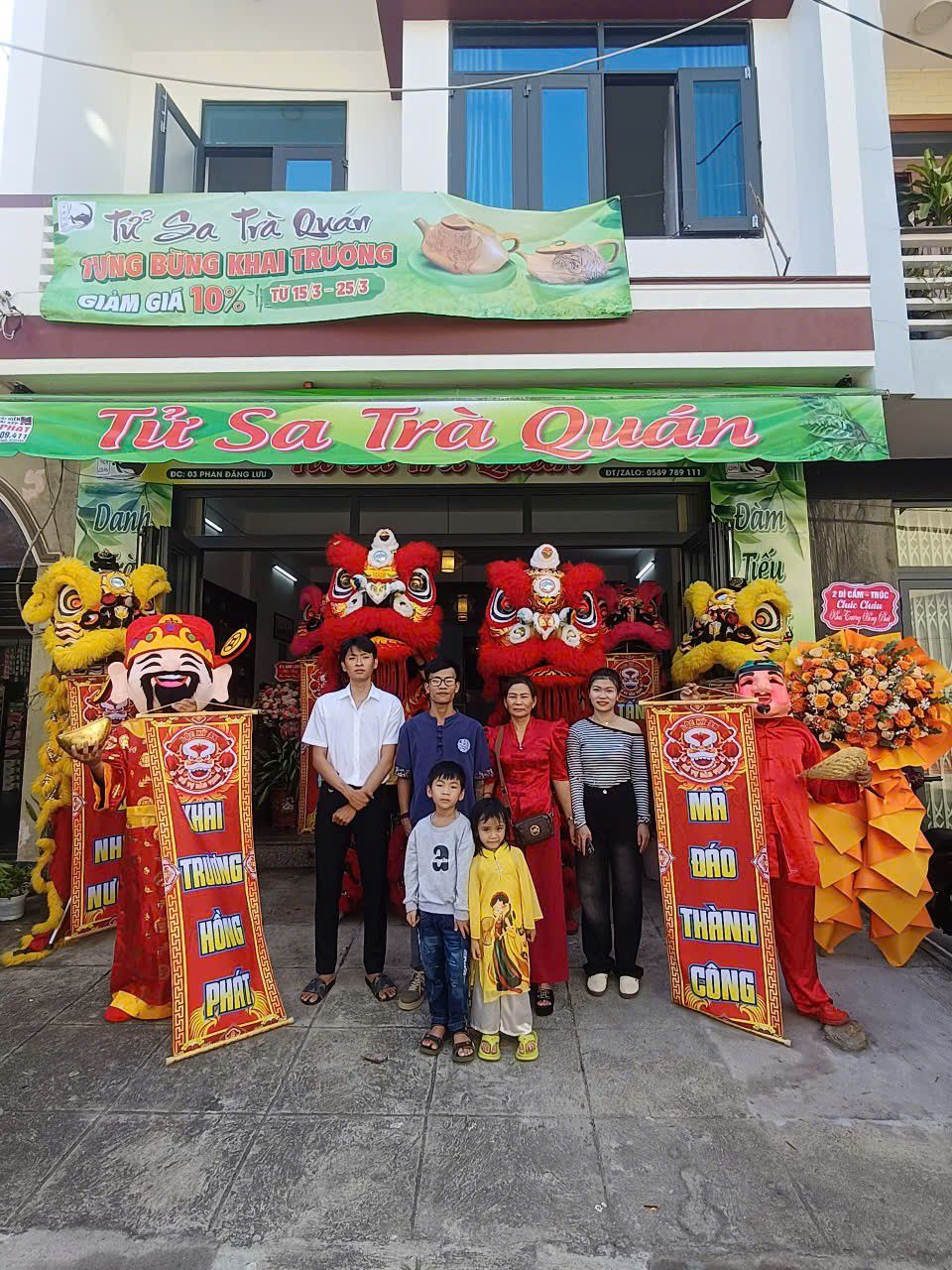 Tử Sa Trà Quán