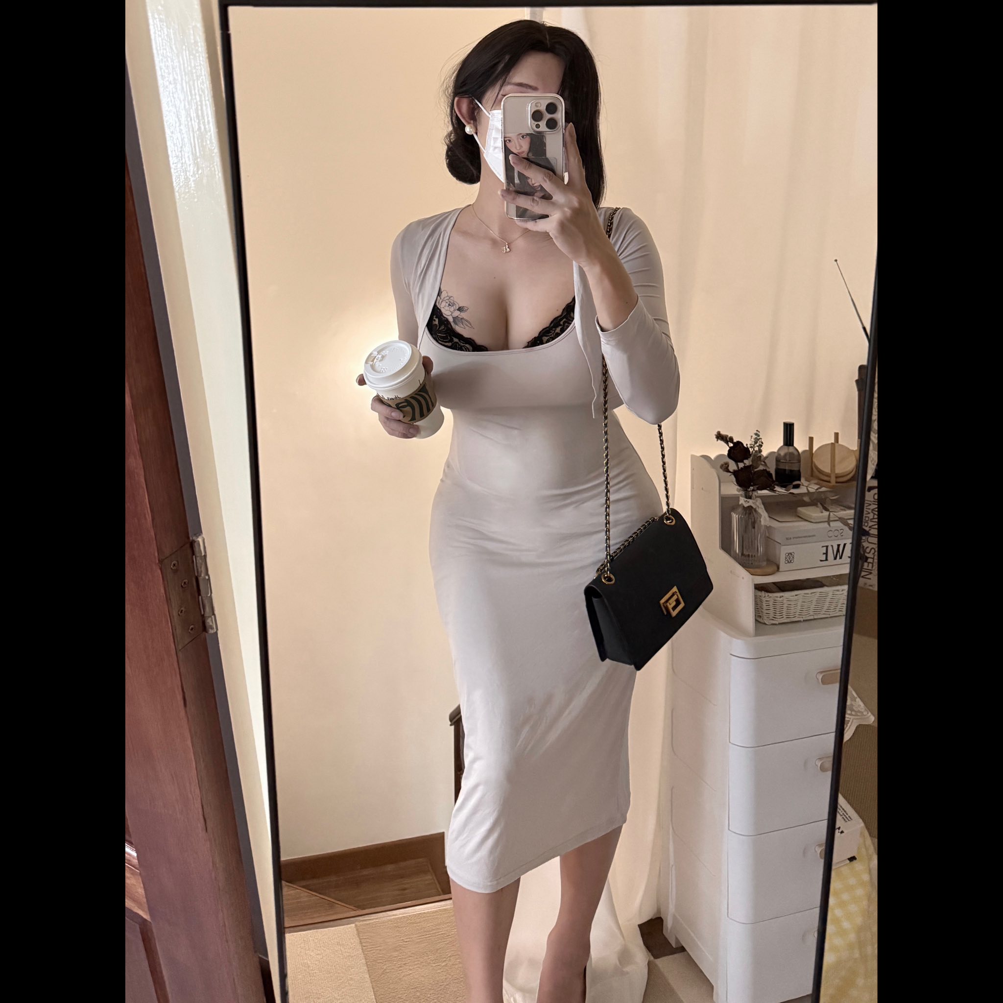 white halter neck midi dress Mei High Split Maxi in Ivory Dress's Color:23#-Crimson July26GoldenHour MODEL INFO Model is Women's Black Shirts |