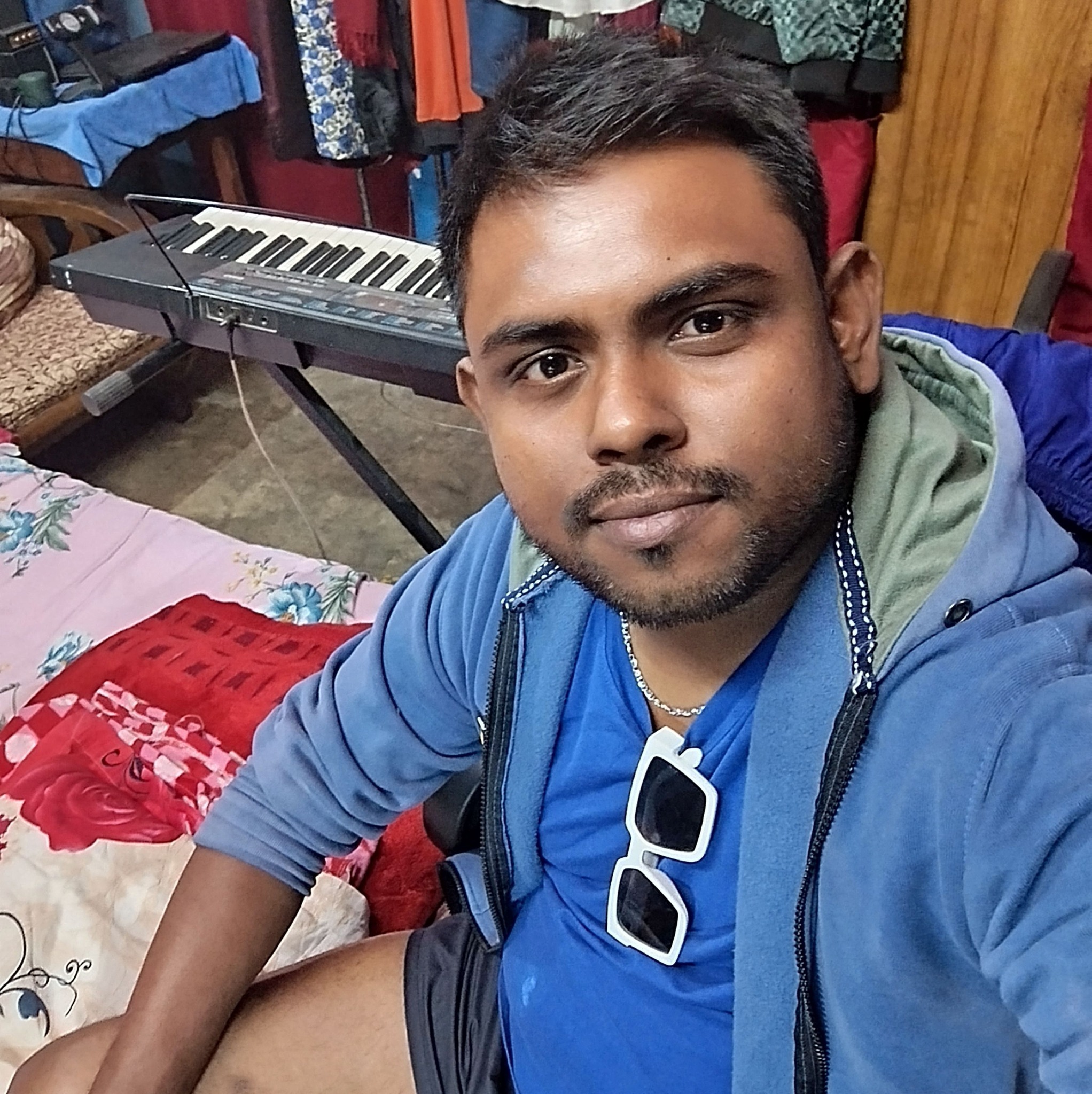Singer AyanFrancis Gomes