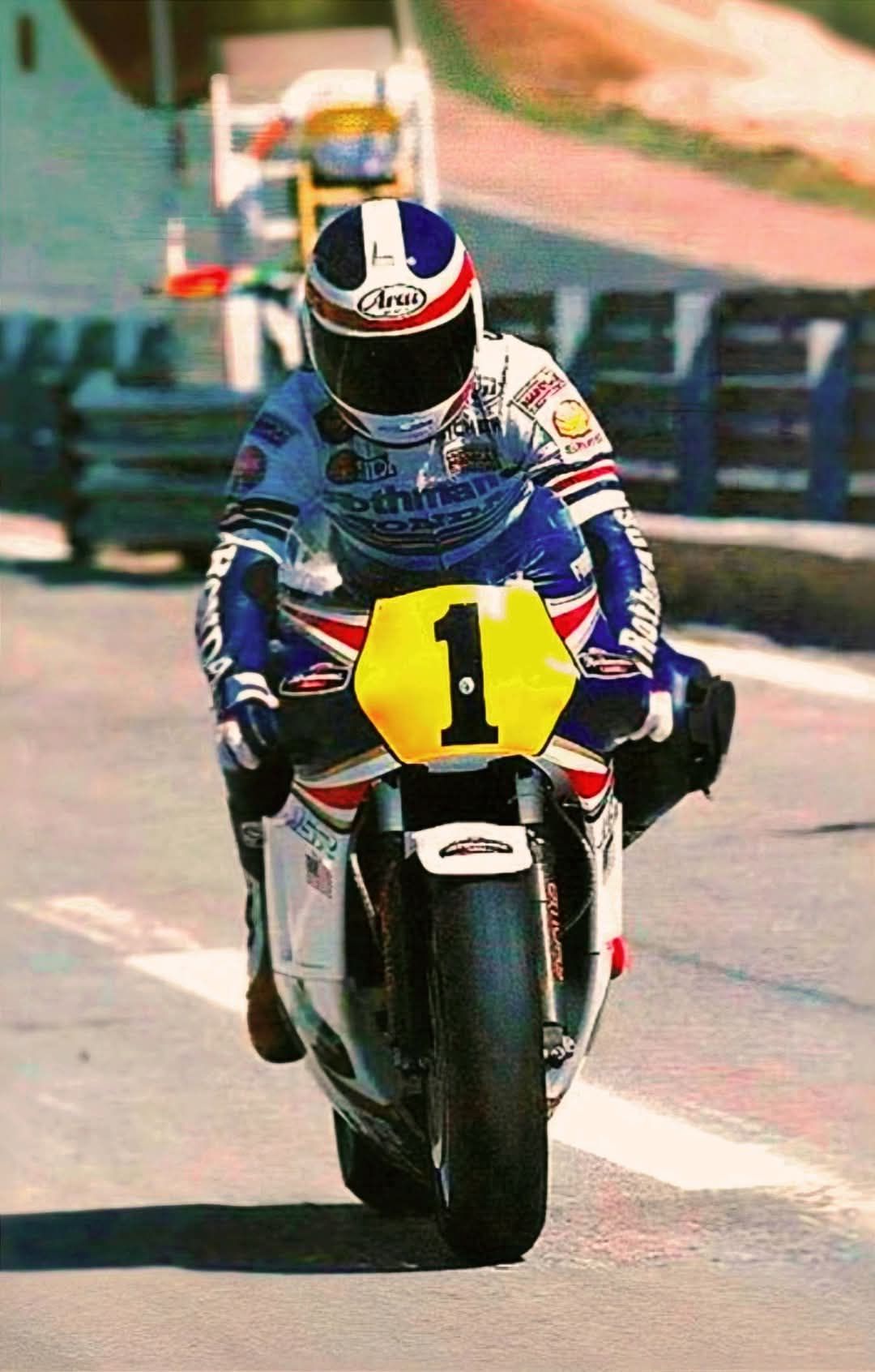 Fast Freddie Spencer in classic Rothmans livery! The winning Grand