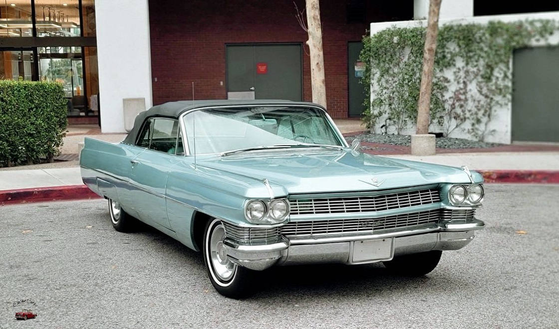 Jo-han 64' Cadillac Coupe Deville model car completed