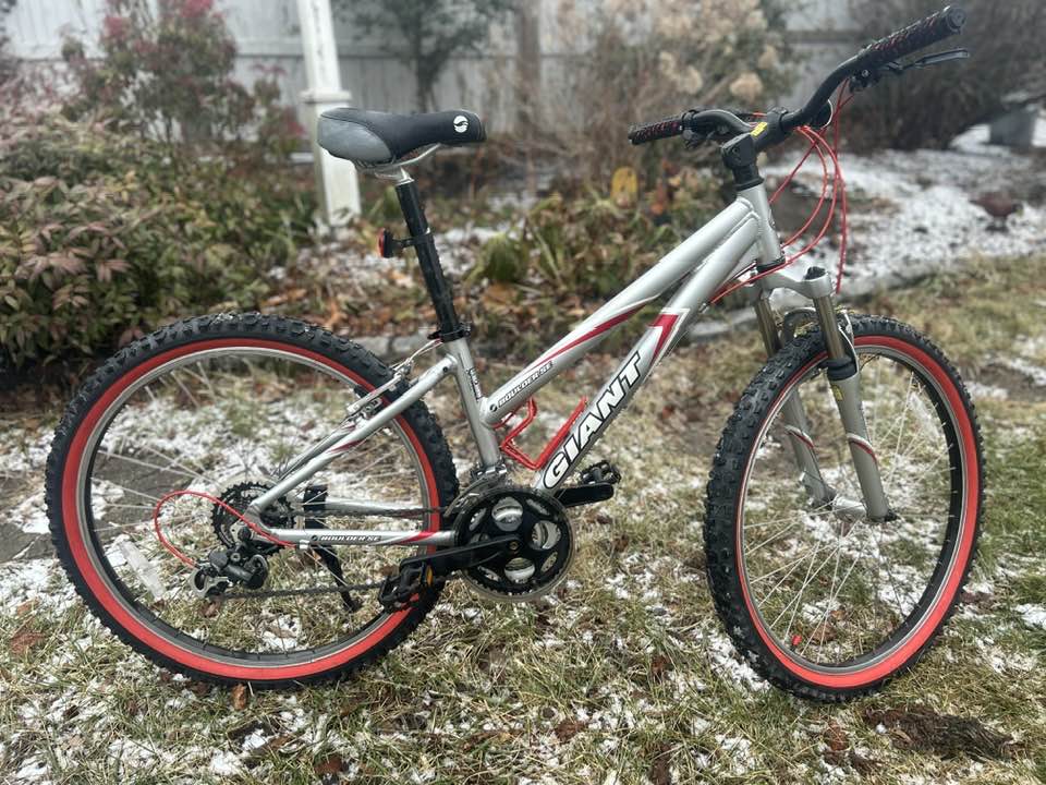 giant bicycle boulder se Bicycle, Silver, 19"  Second Gear WNC Giant 2009 Boulder SE |