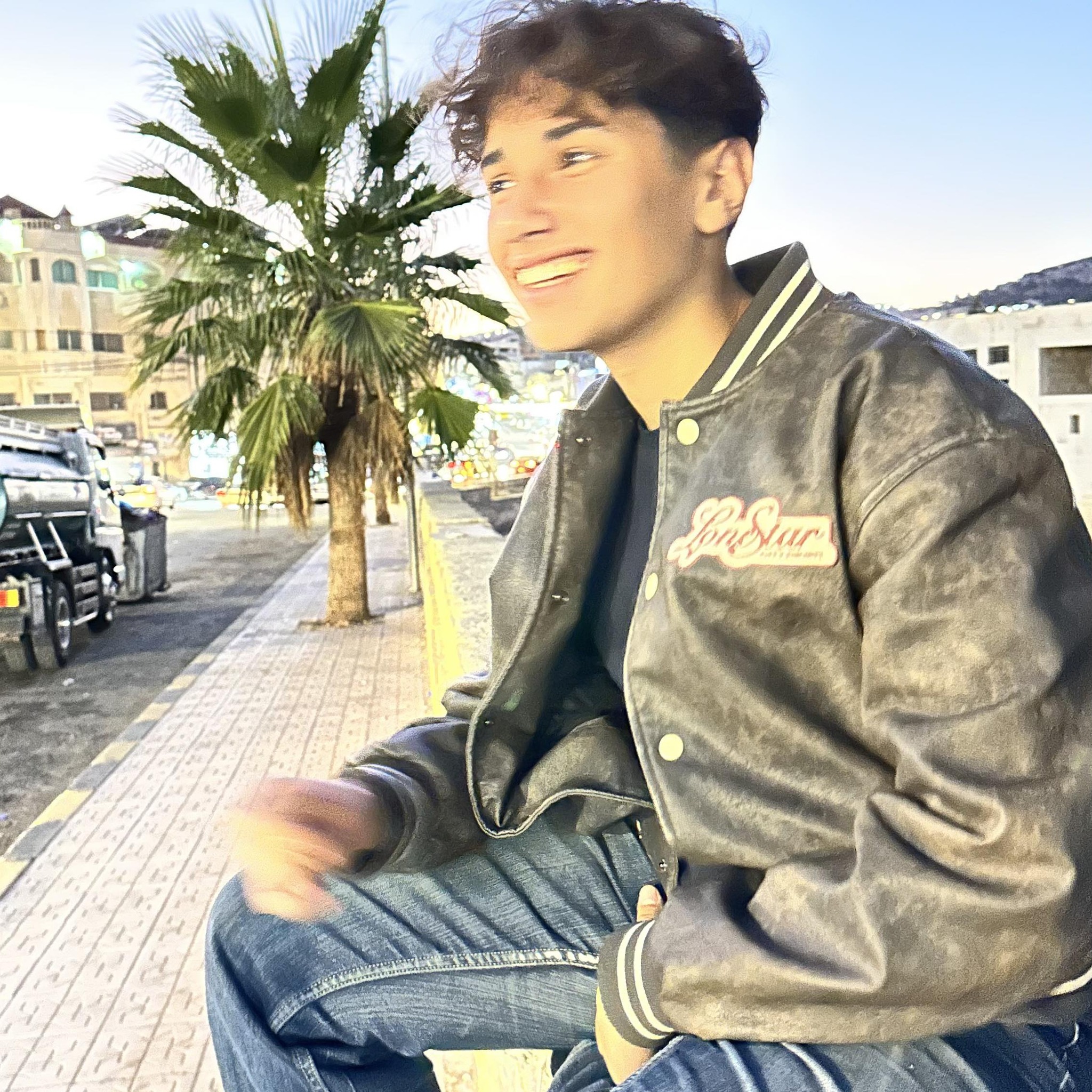 Ameer R Otoum
