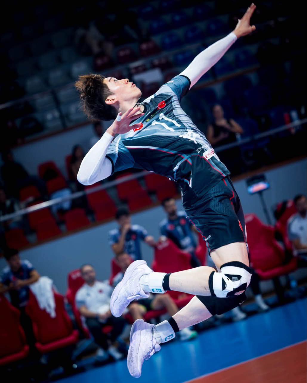 Yuki Ishikawa in Ziraat's black jersey 🖤