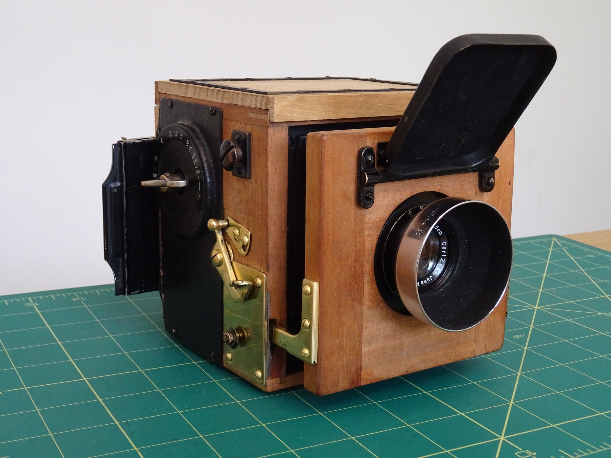 Restored Thornton Pickard Ruby camera with Carl Zeiss Tessar lens