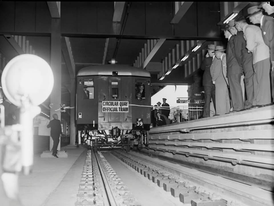 Routine - The first train arrived at Circular Quay Station on January ...