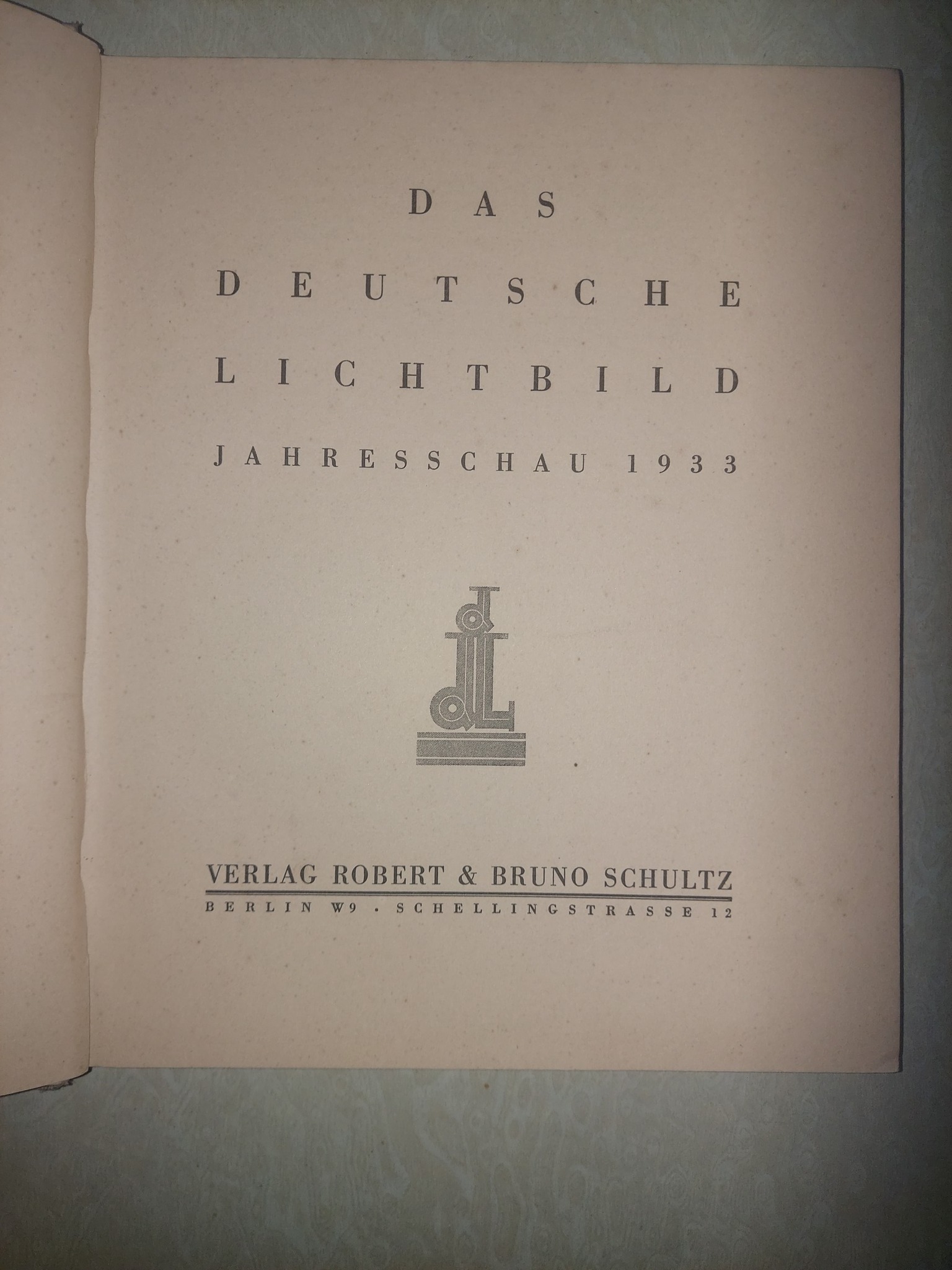 Das Deutsche Lichtbild Jahresschau 1933 book