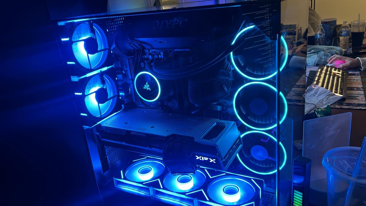New gaming pc setup with 7900xtx and 7800x3d