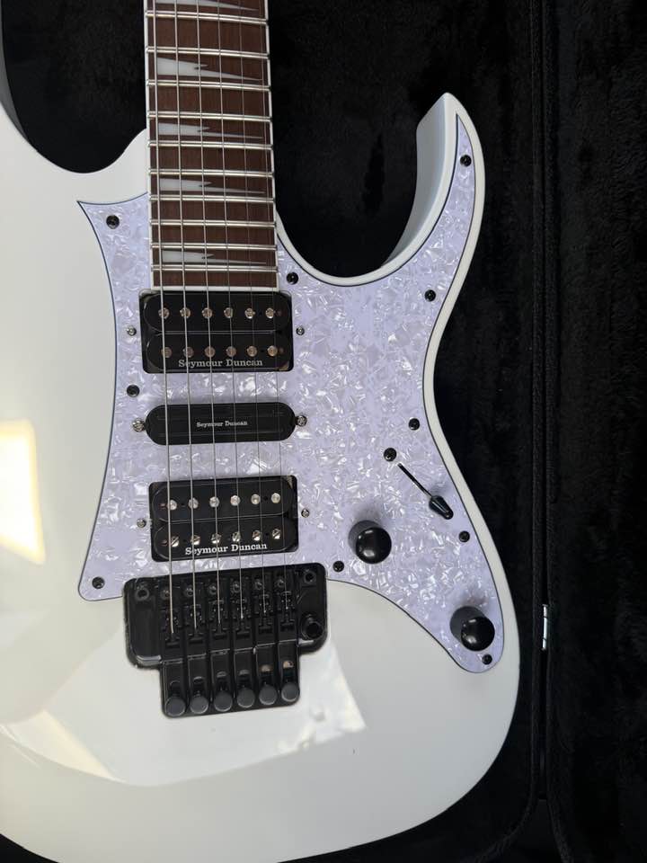 Seymour Duncan Mayhems and Hot Rail pickups improve Ibanez guitar tone