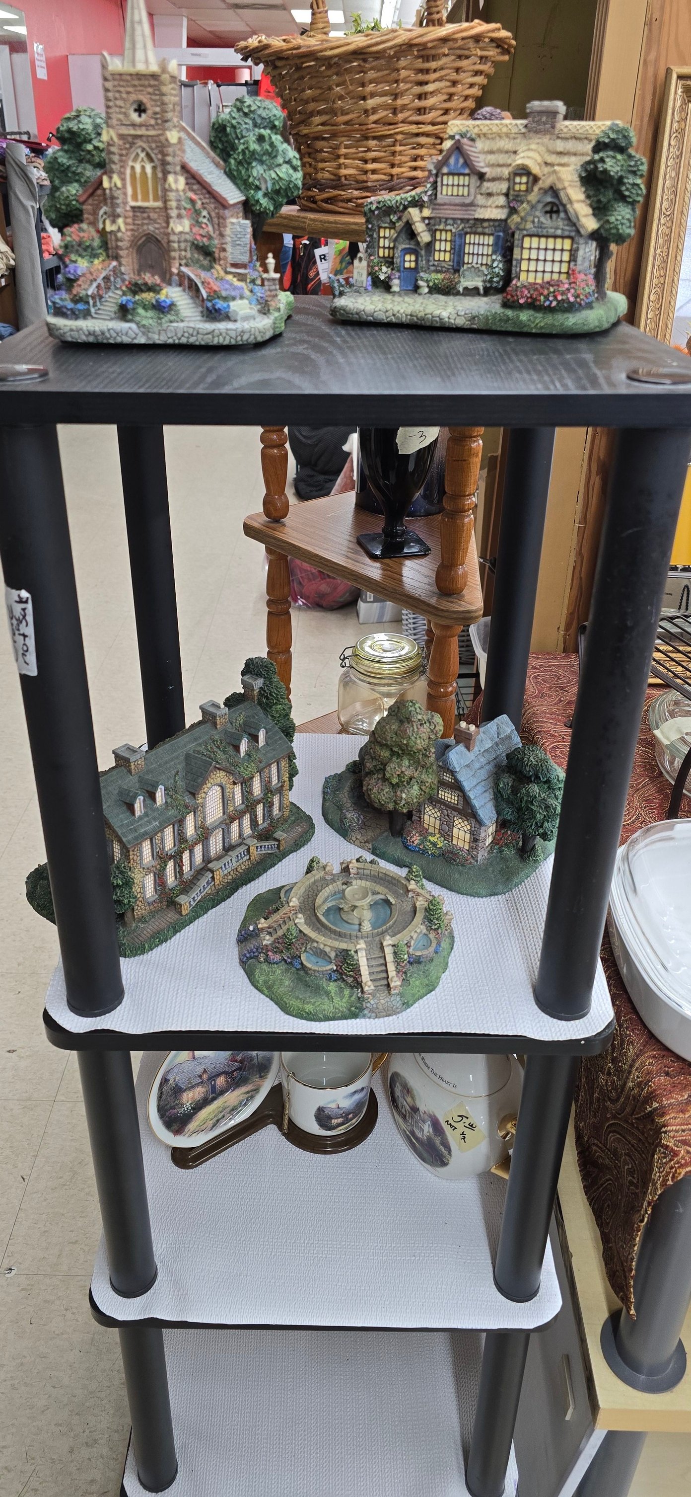 Thomas Kinkade Hawthorne Village collectibles
