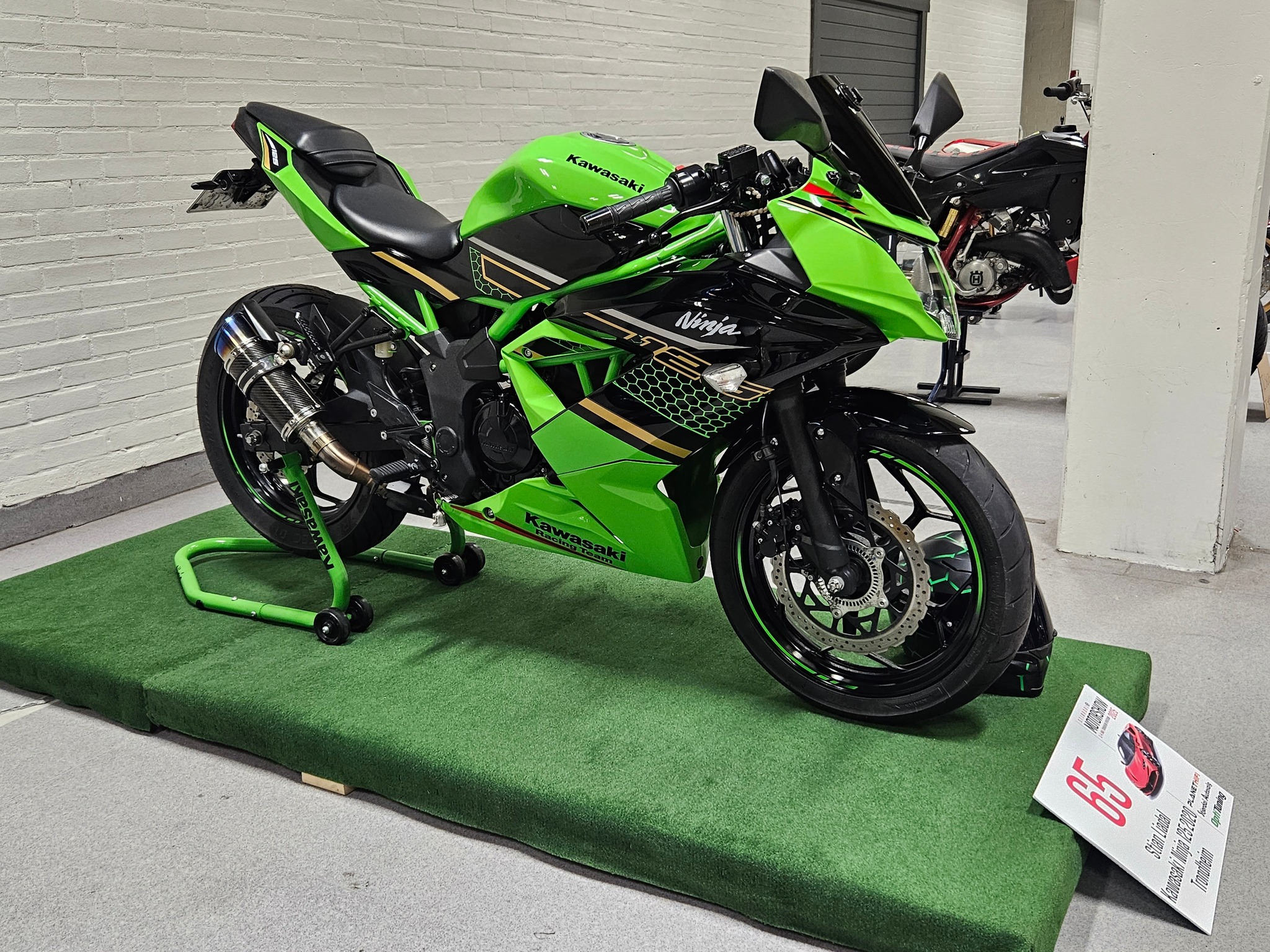 The A1-friendly Ninja 125 is the perfect introduction to the
