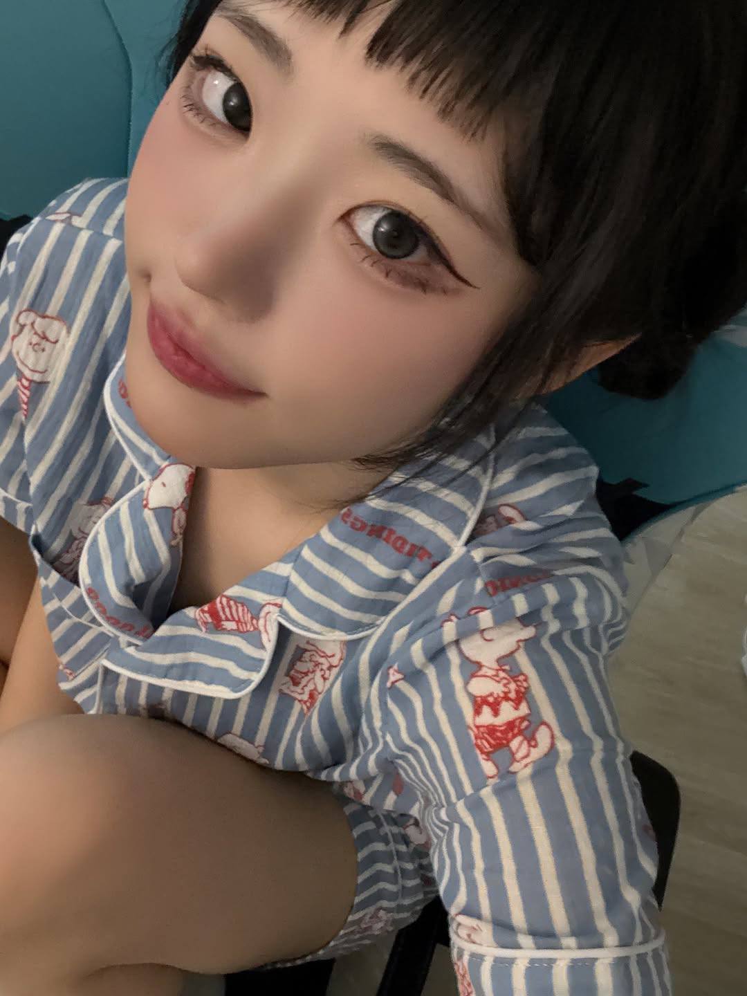📷 | #Hina a collection of photos #QWER #HINA #히나 #큐더블유이알