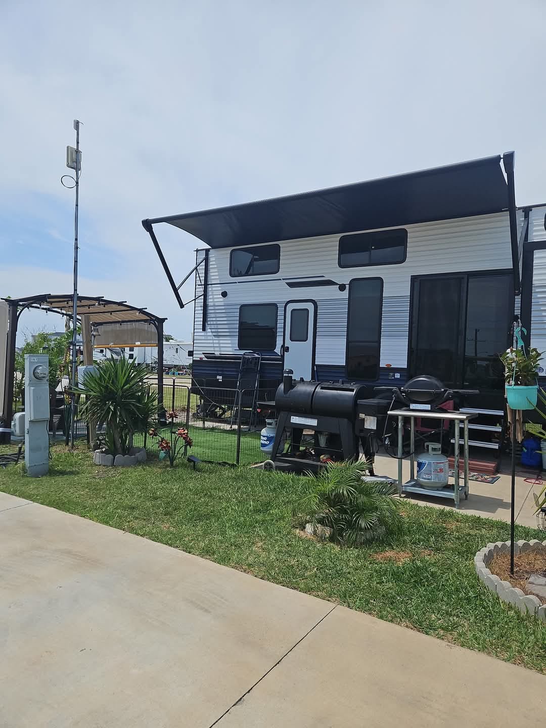 RV Road Family - RV Road Family added a new photo.