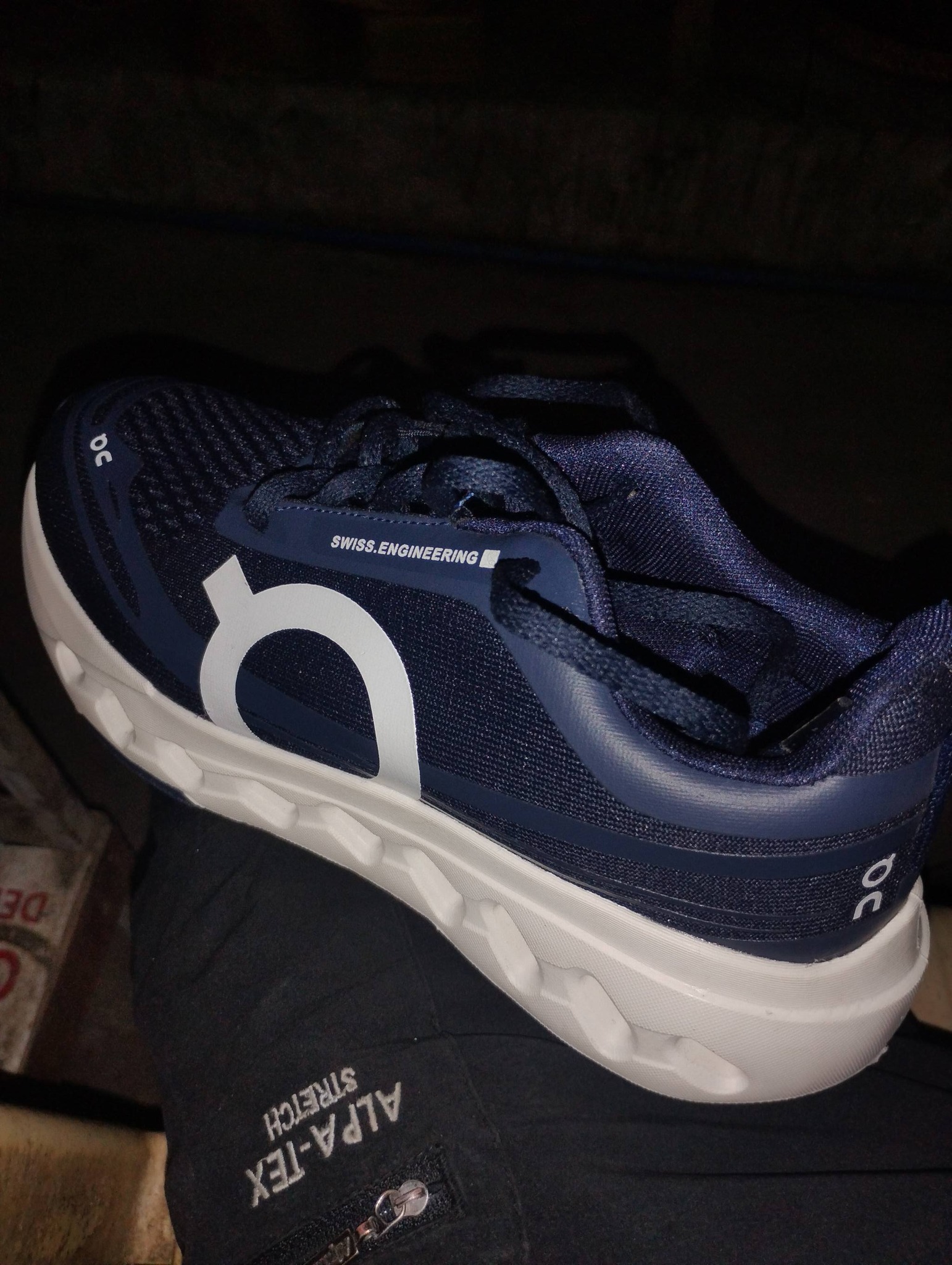 SF ONCLOUD bnew OFF SIZE 42 900+sf SWISS.ENGINEERING SWISS 