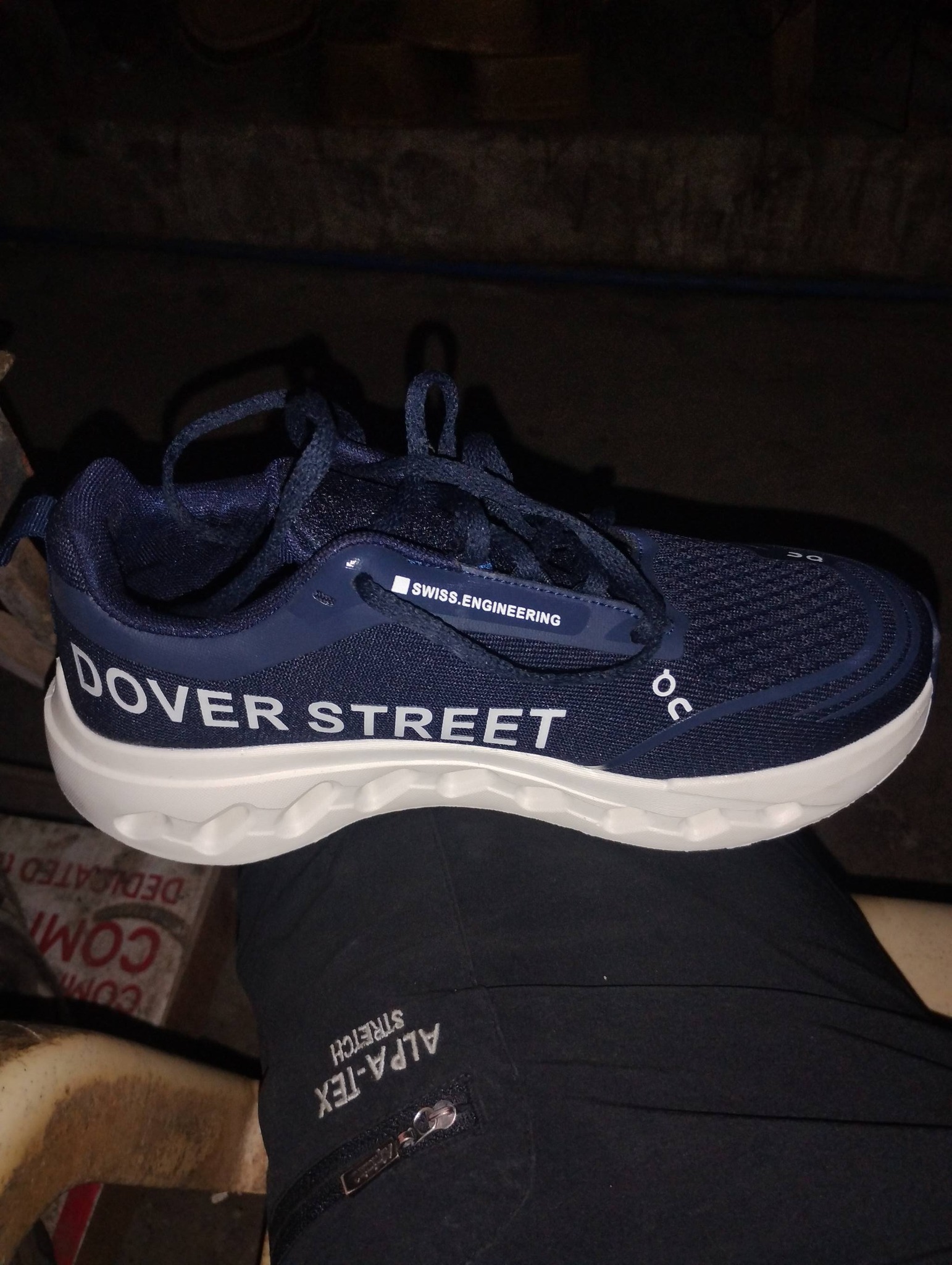 SF ONCLOUD bnew OFF SIZE 42 900+sf SWISS.ENGINEERING SWISS 
