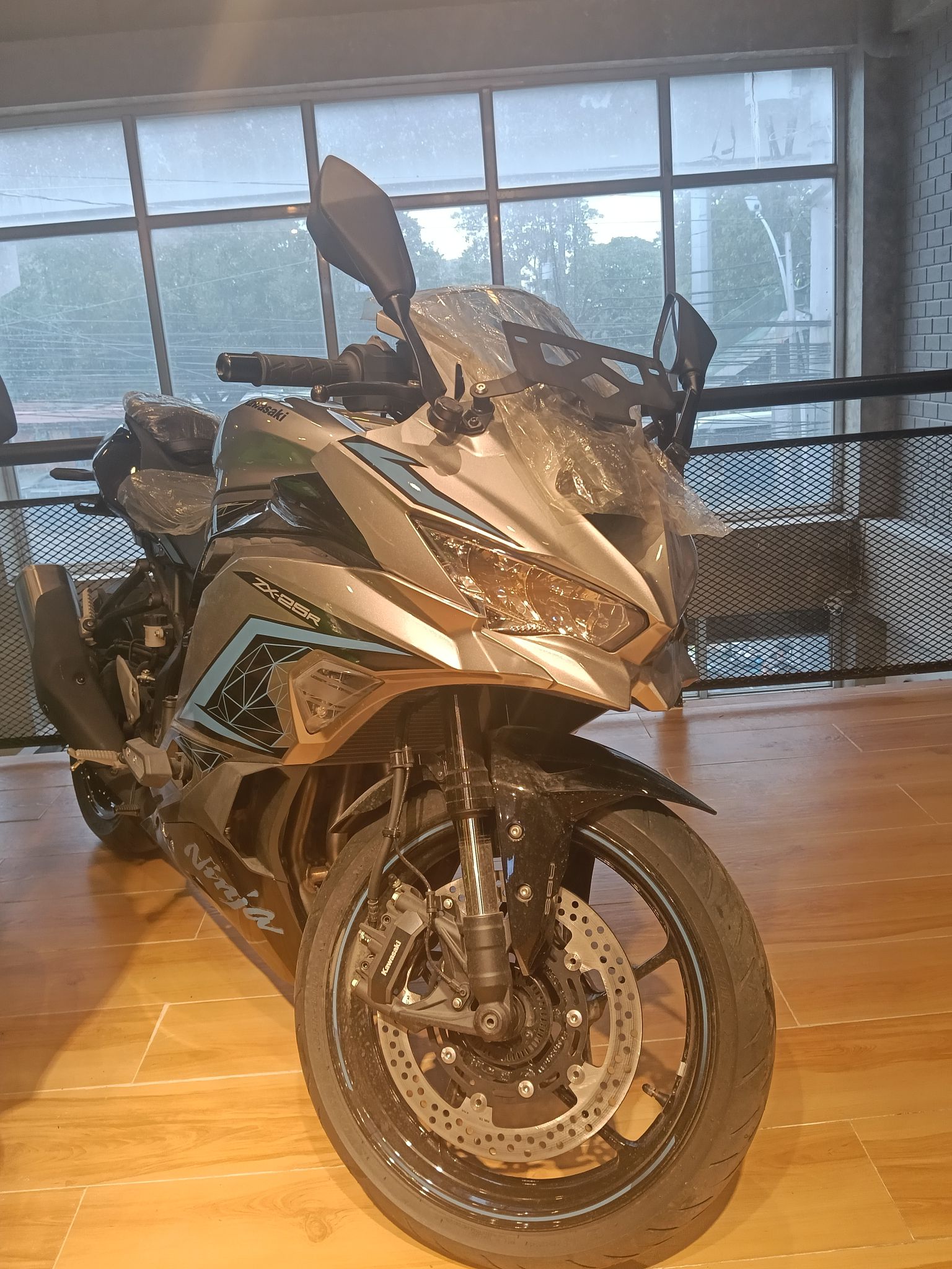 ✓𝗔𝗩𝗔𝗜𝗟𝗔𝗕𝗟𝗘 𝗖𝗔𝗦𝗛 𝗢𝗥 𝗜𝗡𝗦𝗧𝗔𝗟𝗟𝗠𝗘𝗡𝗧 kawasaki