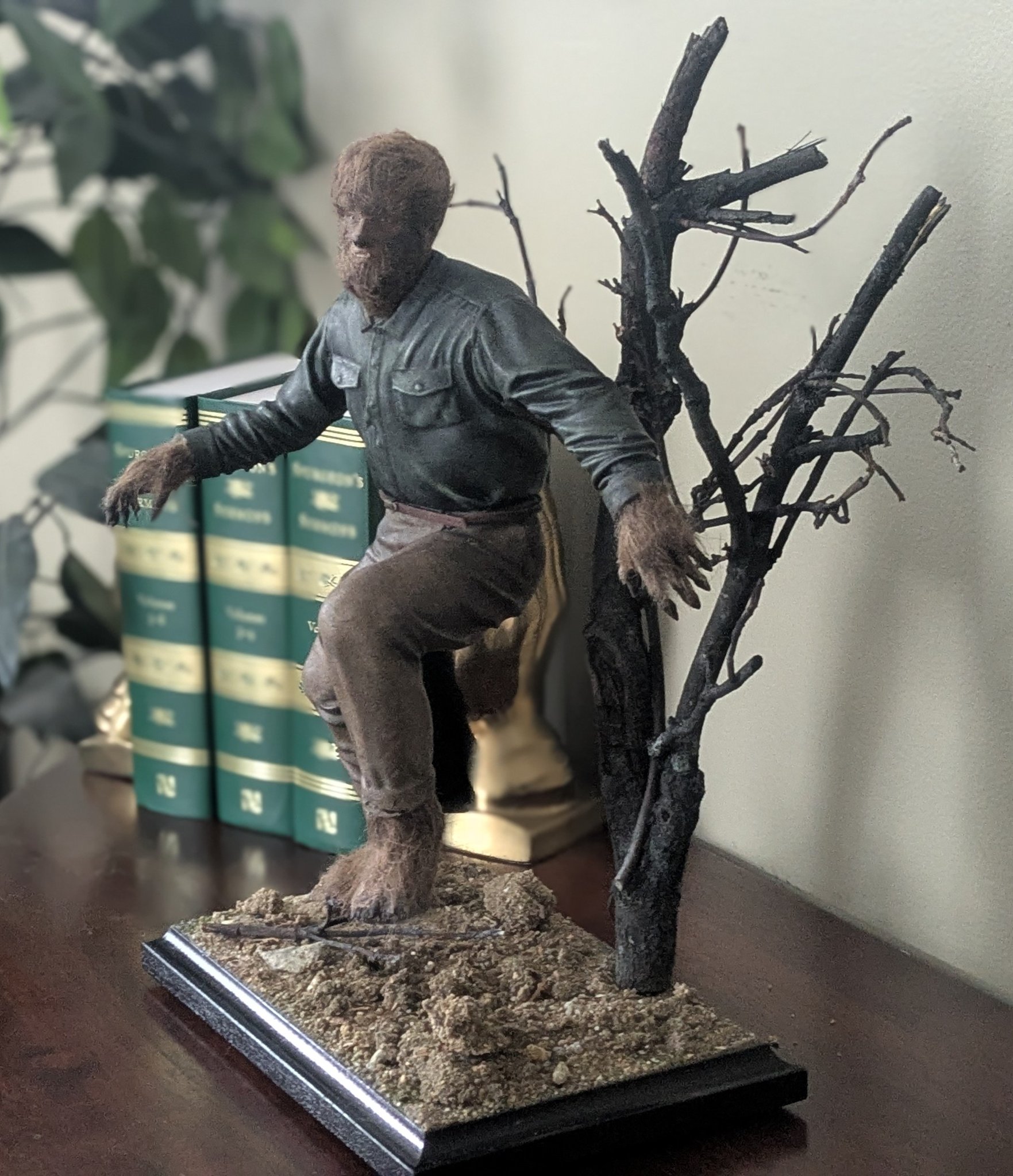 The wolf man 1941 movie figure