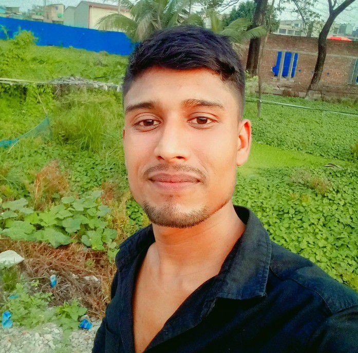 চাকরির ইন্টারভিউ চলছে। #shortsreels #reelsfypシ #vairalvideo #comedian # ...