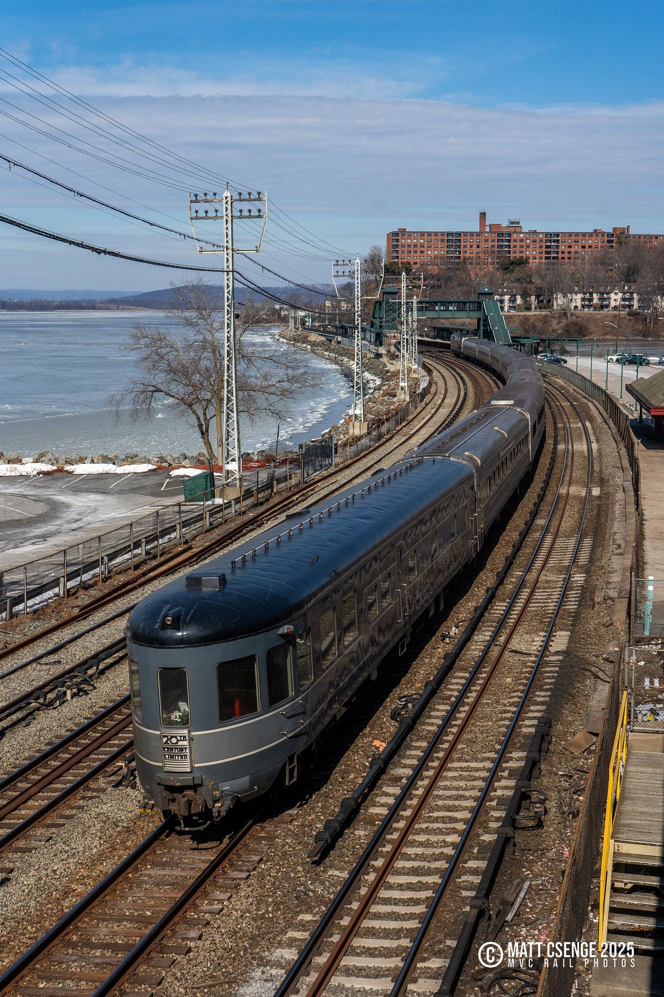 MVC - The Water Level Route Tagging along on the rear of Amtrak Empire ...