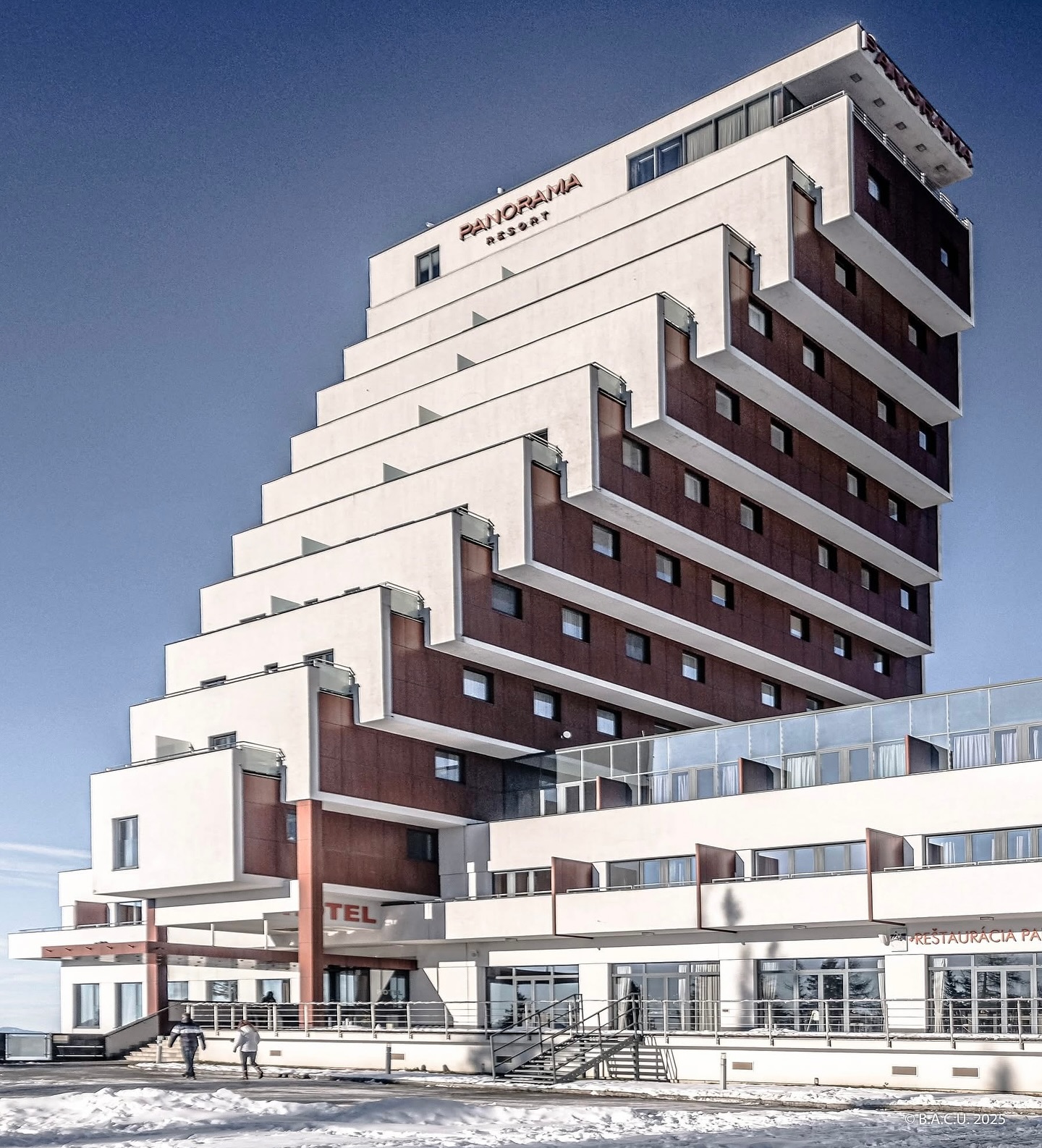 Socialist - ”Socialist Modernism in Czechia and Slovakia”, the ...
