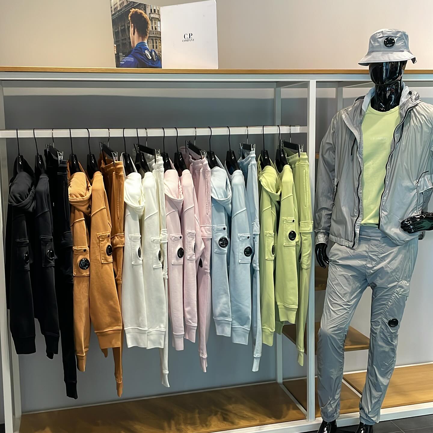 Ensemble Survêtement C.P. Company - Taille S - Noir - Neuf Sans étiquettes