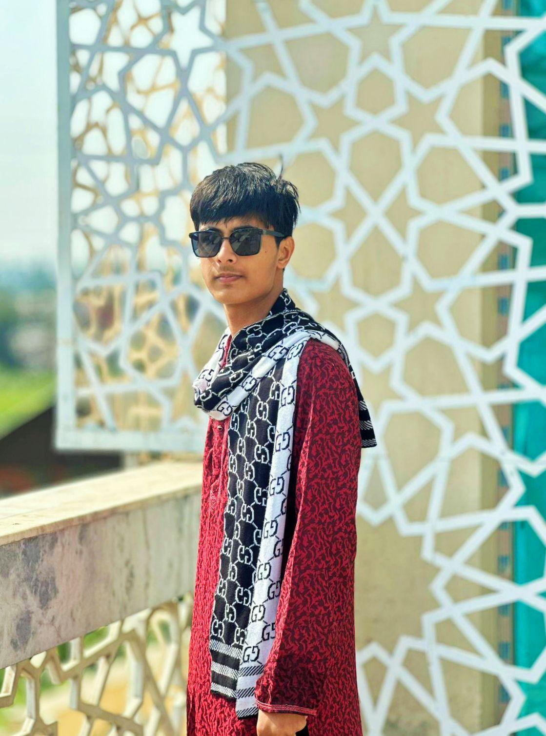Shoun Khan