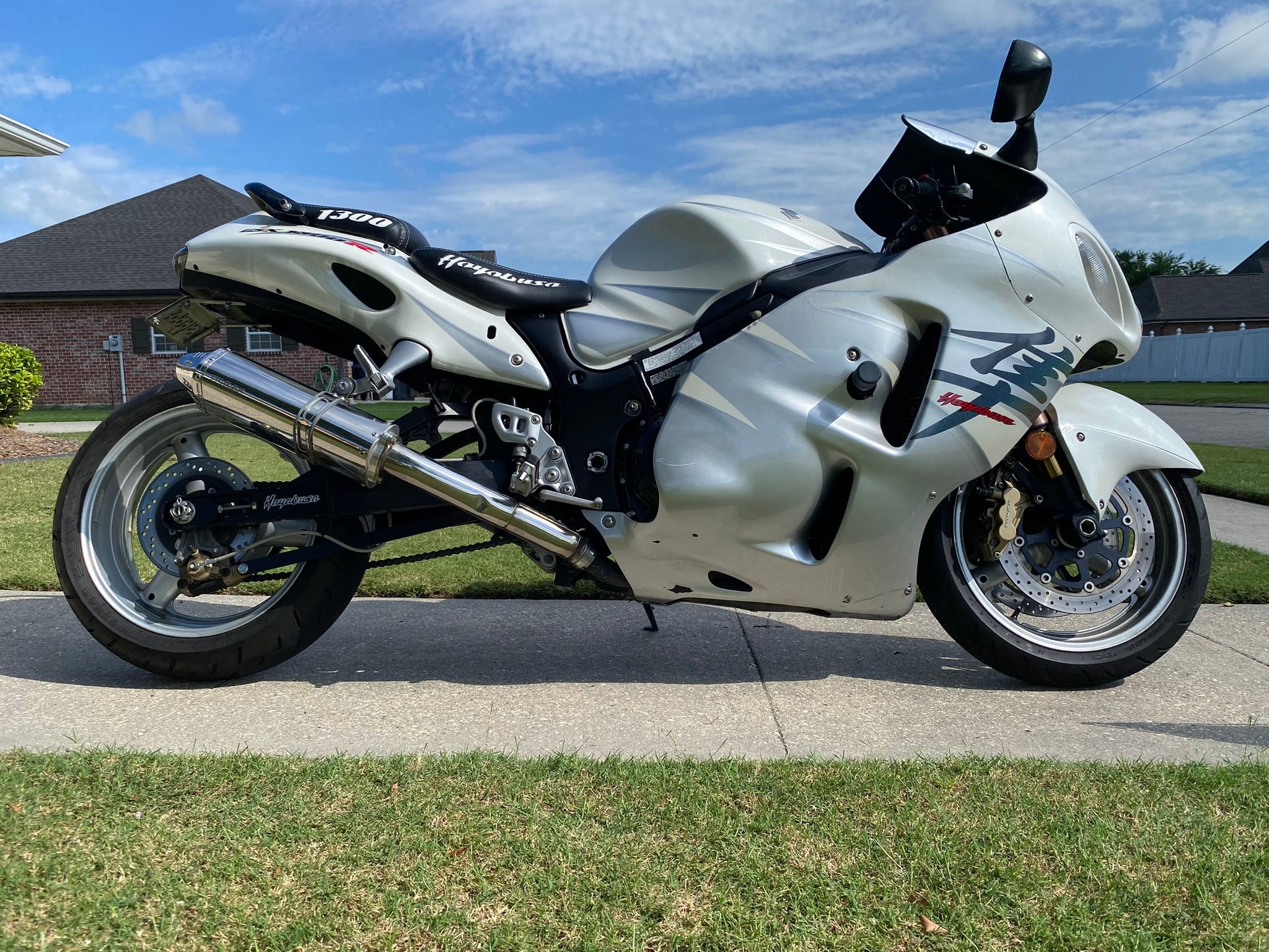 2006 Suzuki Hayabusa GSX1300R · Driven 47,000 miles Everything in