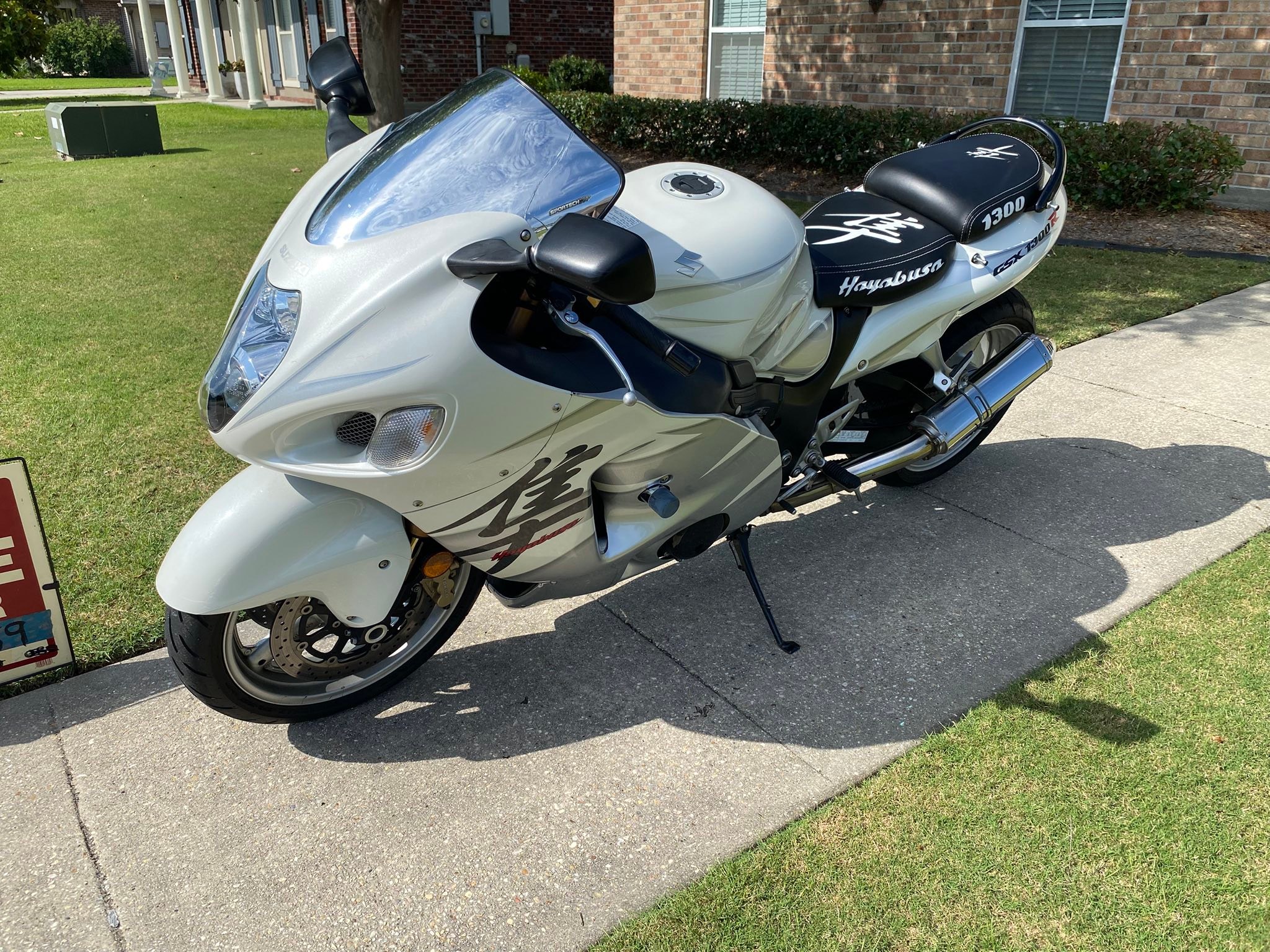 2006 Suzuki Hayabusa GSX1300R · Driven 47,000 miles Everything in