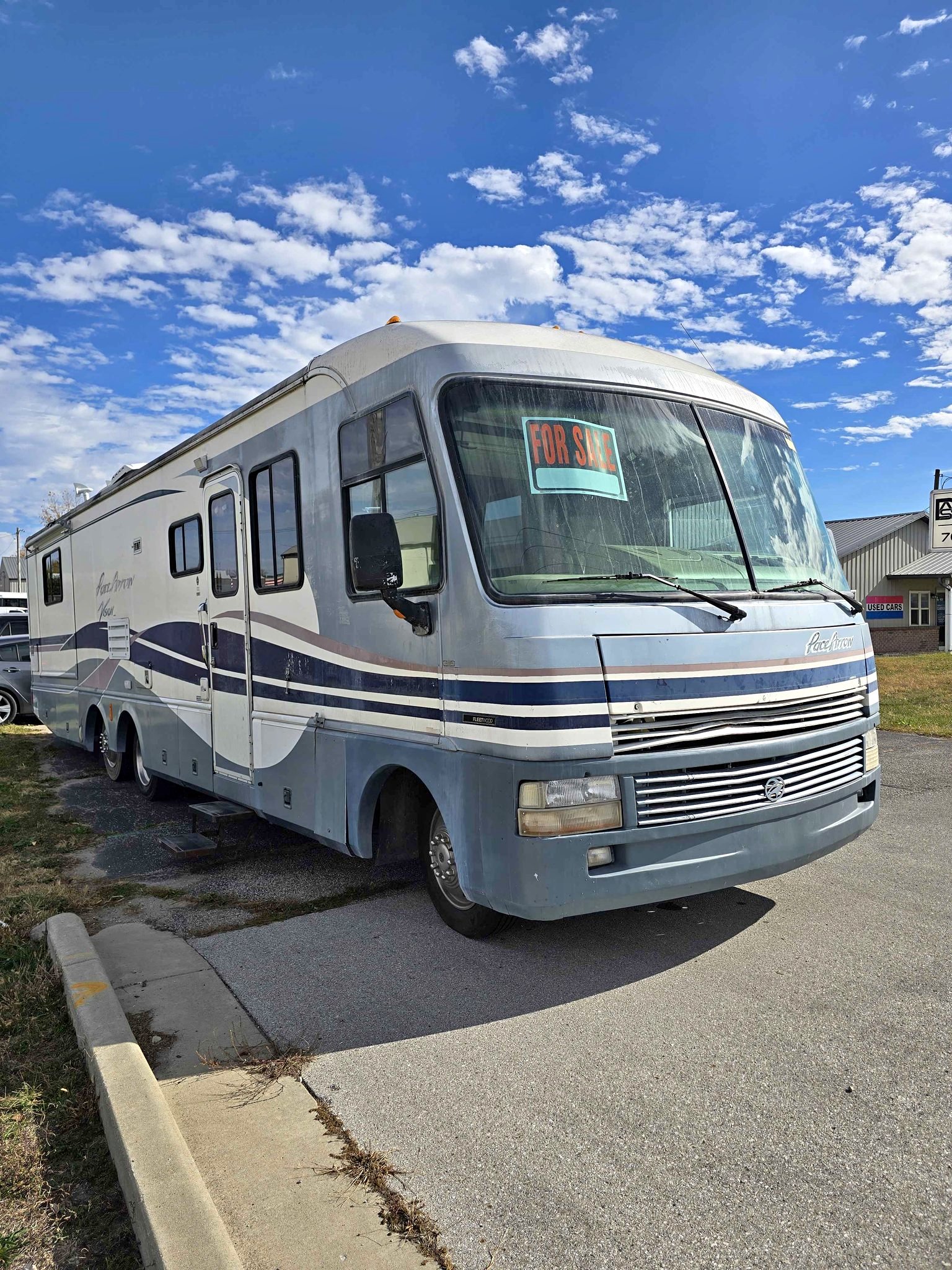 1998 Fleetwood Pace Arrow - RVs & Campers - Frankfort, Indiana ...