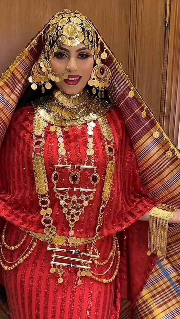 Traditional Sudanese bride dresses(Toub)❣🇸🇩 And there are white clothes from it