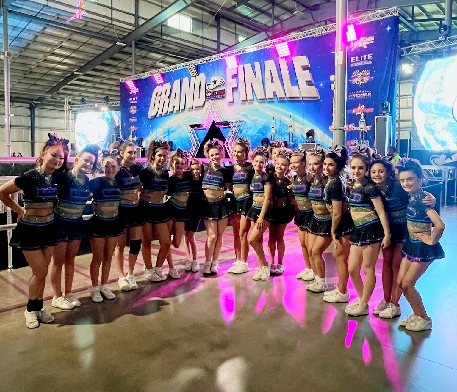Illinois Legends Cheer co. | Bloomingdale IL