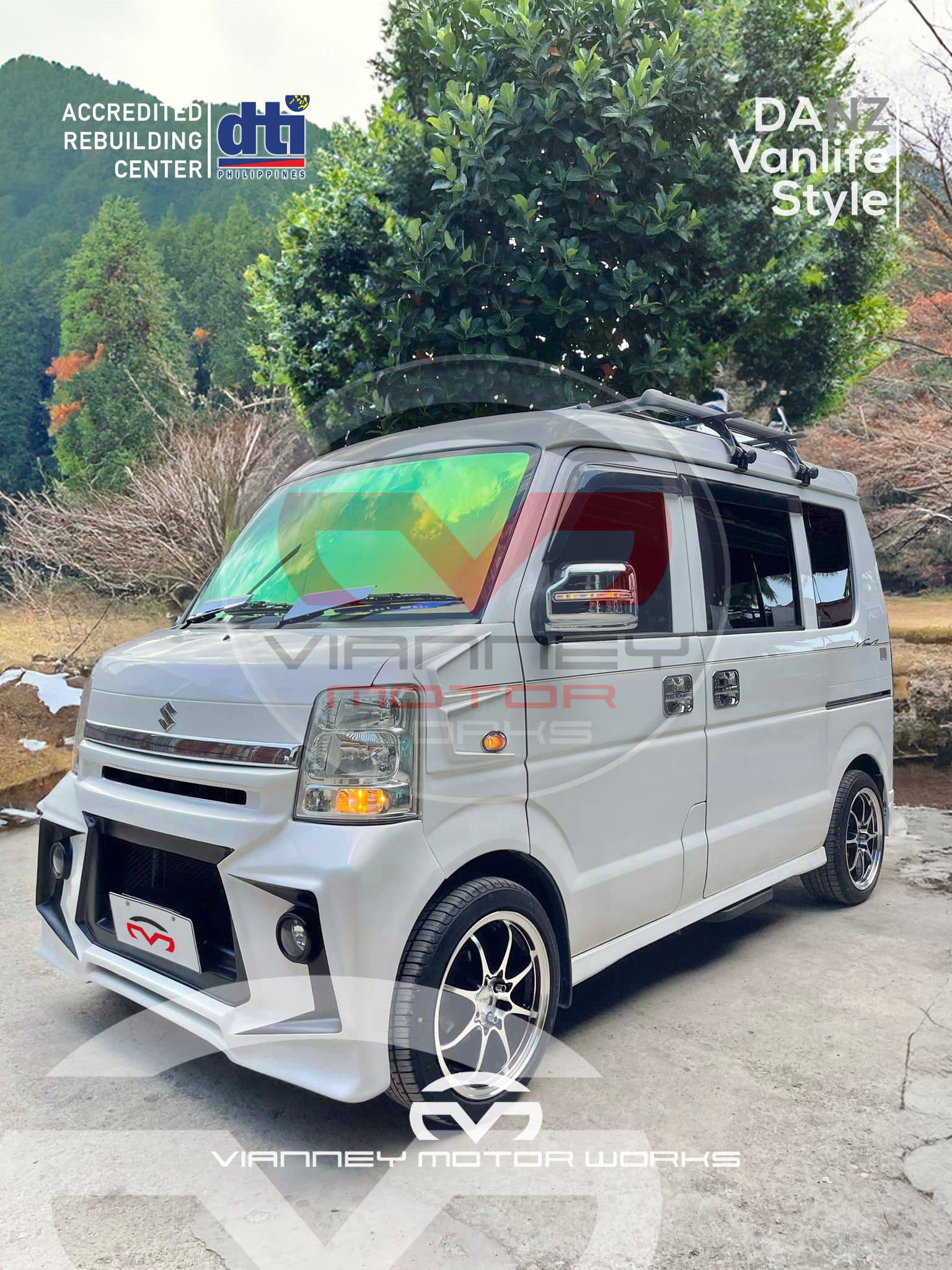 Battle of the Van! ?? Suzuki Every Van DA17V & DA64V ✓ DA64V 