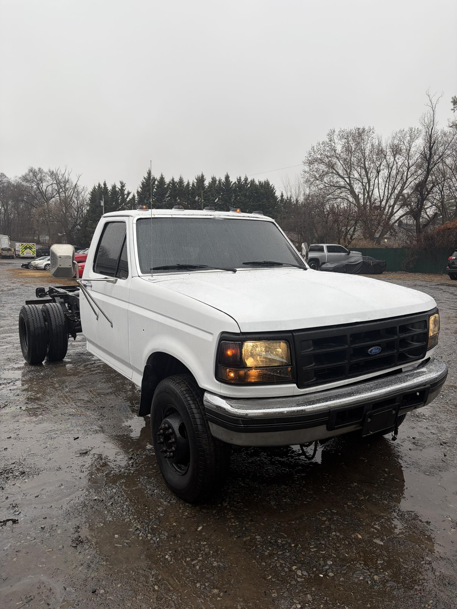 Chrome ABS Gas Fuel Tank Door Cover – Ford Super Duty F250 F350 F450 99-10 – RestylingFactory