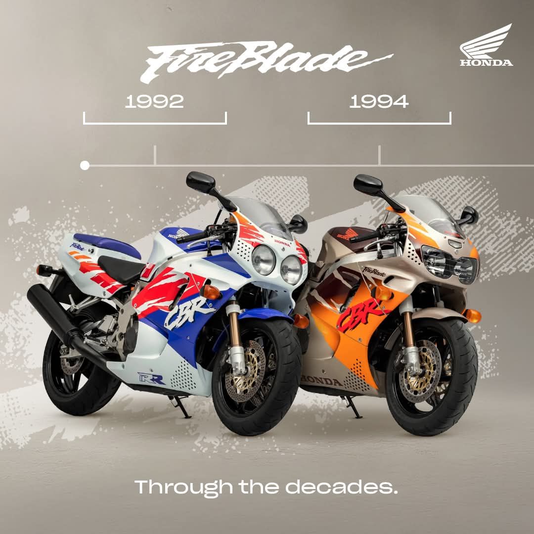 In a legendary clash of late-90s sportbike titans, the 1999