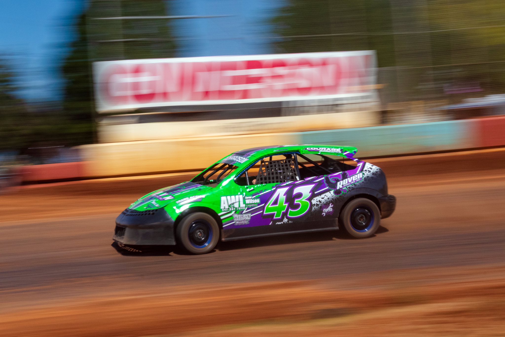 Courage Graphics | Forest Grove OR