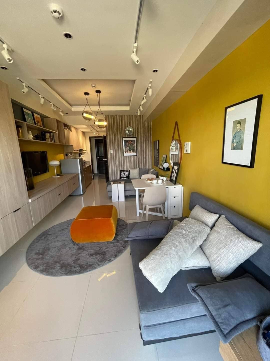 The Royal Platinum Condo added... - The Royal Platinum Condo