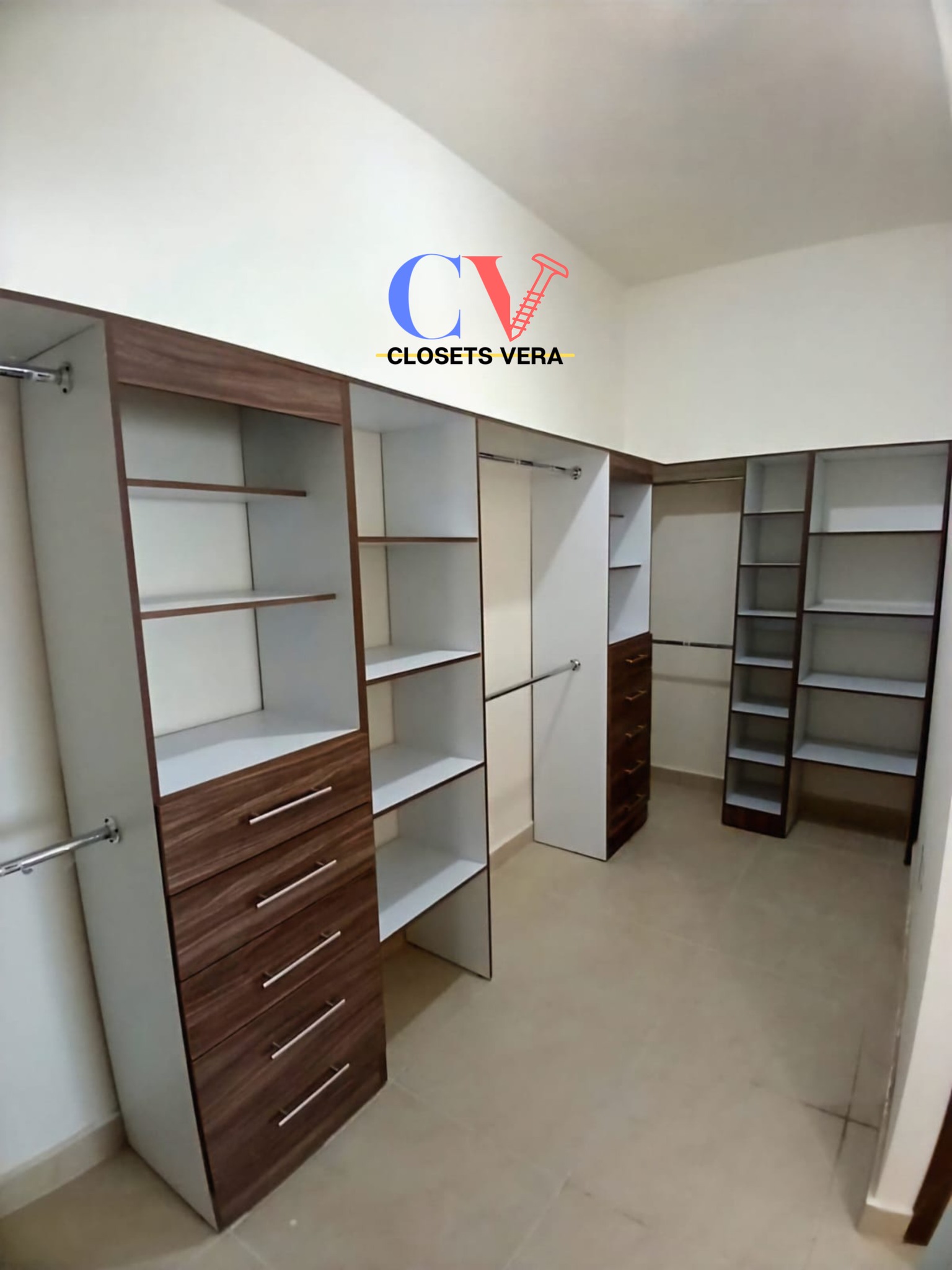 Tus nuevos closet en escuadra 🤩... - Closets Vera Guadalajara | Facebook