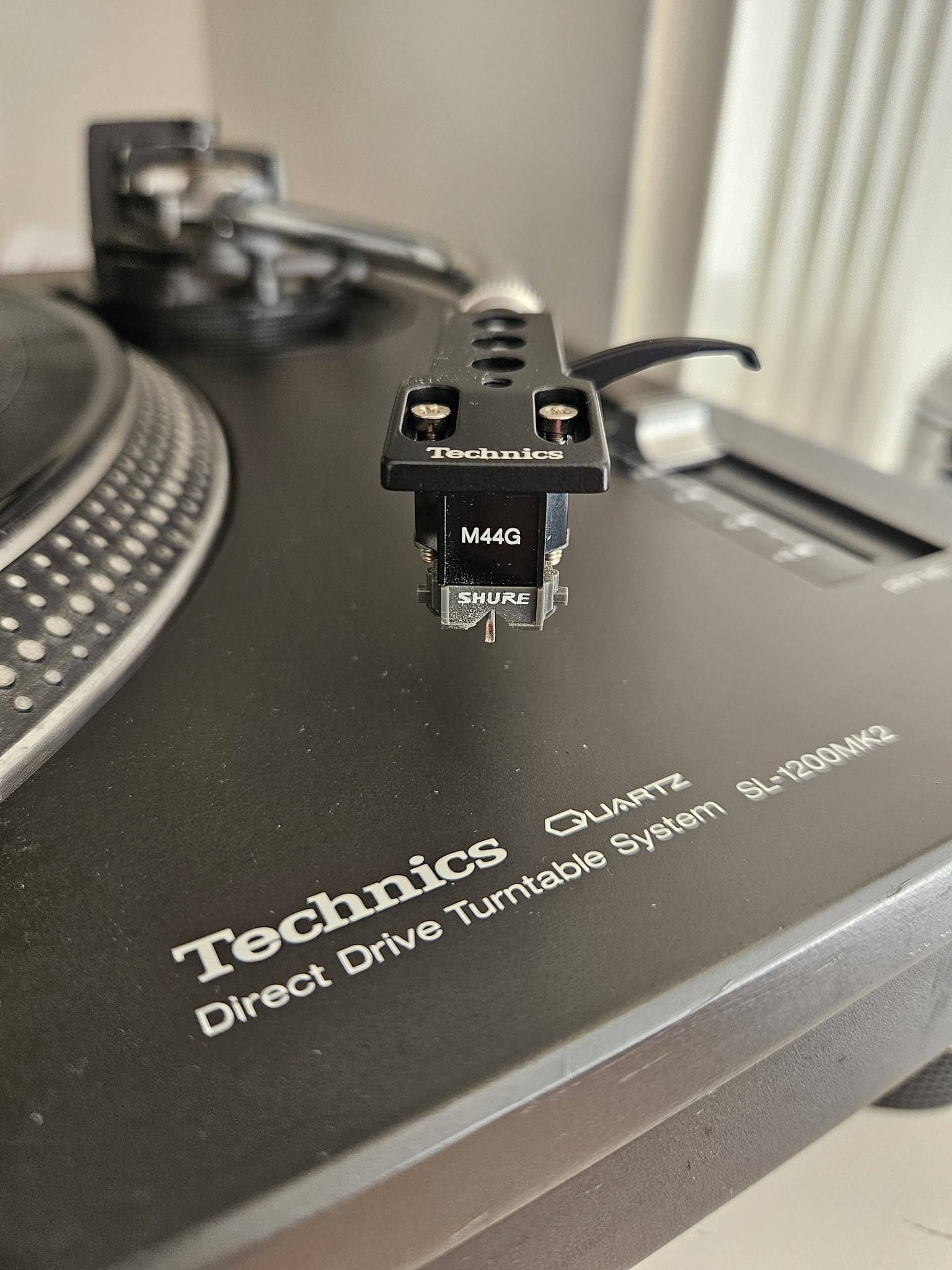 Technics SL1200 MKII turntable head shell upgrade with Shure M44G