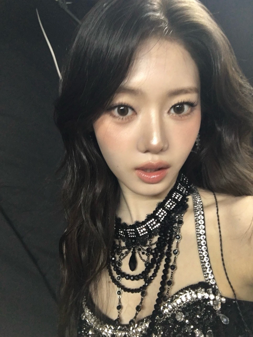 RORA vía Weverse 🐼: I'm back~~ #로라 #베이비몬스터 #BABYMONSTER