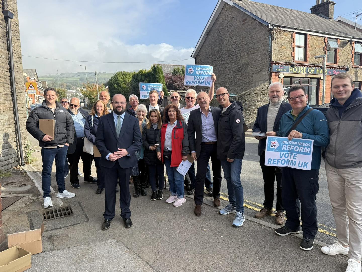 Llyr - Great support in Bedwas this morning! Caerphilly demands better ...