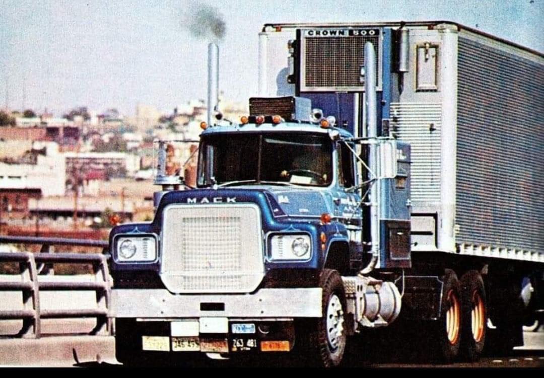 American Old School Truck... - American Old School Truck