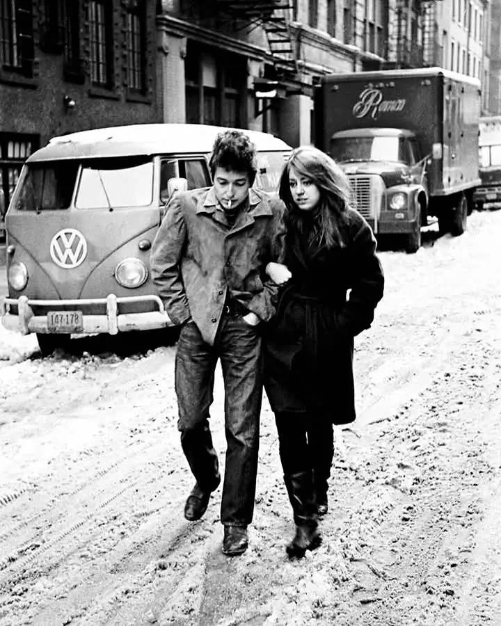 Bob Dylan photographed by Gloria Stavers at Central Park Zoo 1963