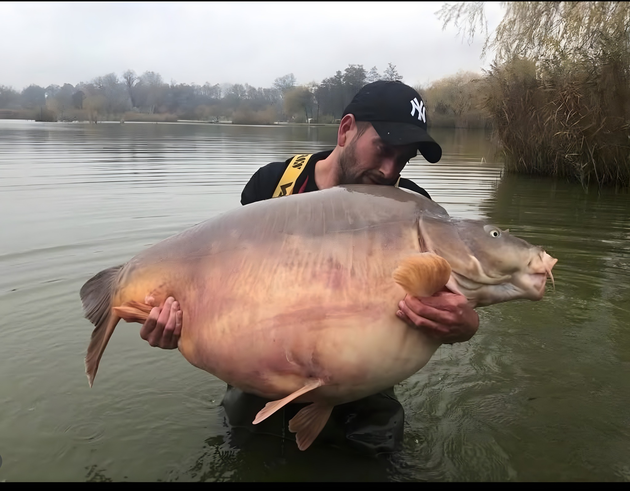 Michel Schoenmakers lands 112lb mirror carp at Euro Aqua