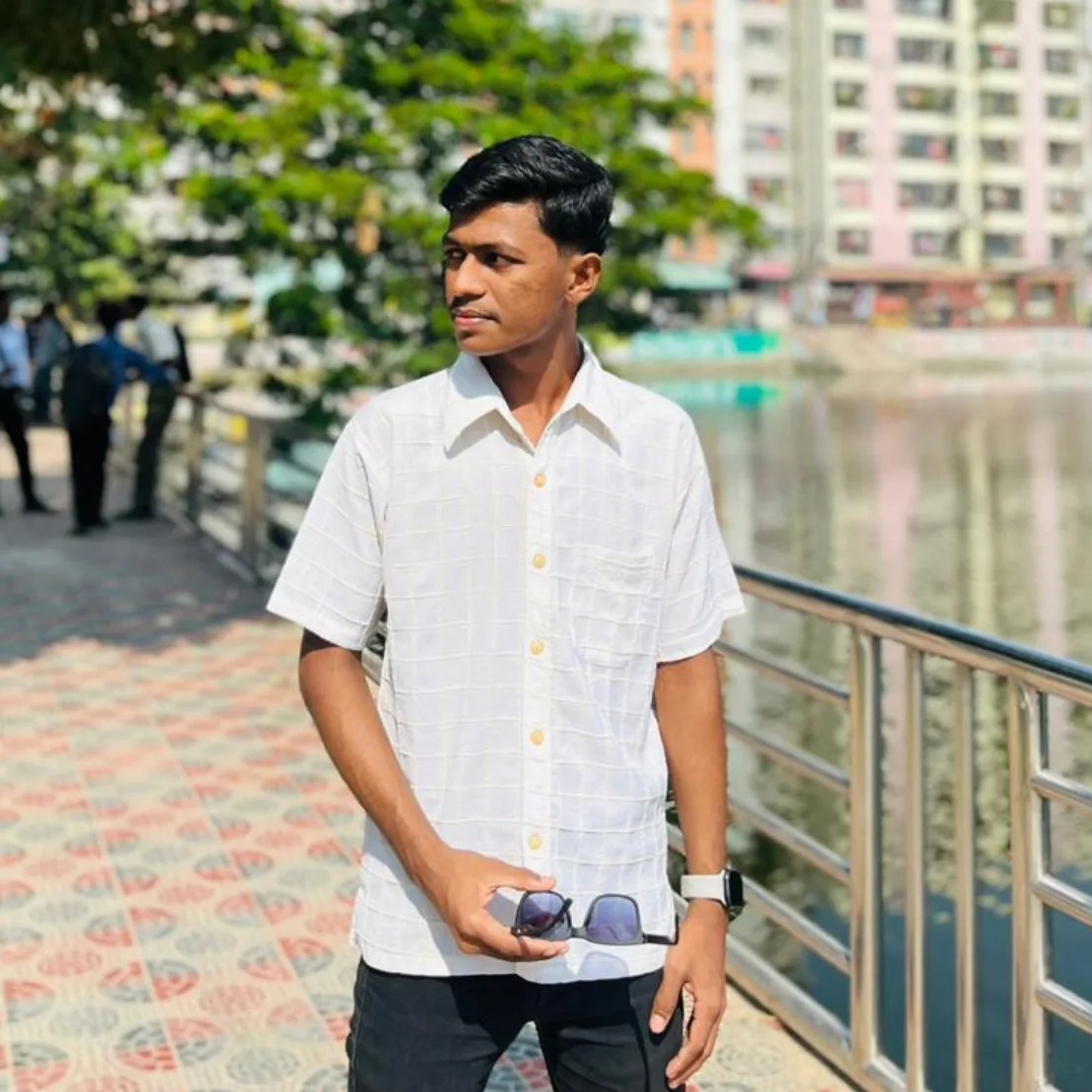 Azom Ahmed